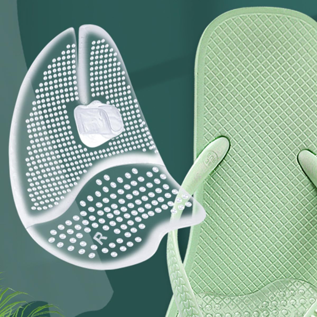 Holibanna Metatarsal Pads Ball of Foot Cushions 2 Pairs Adhesive Forefoot Cushions Gel Inserts for Women Foot Relief and Shoe Comfort