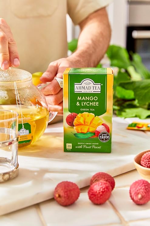Ahmad Tea Green Tea | Mango & Lychee Green Tea | 20 Teabag Sachets | 1 Pack