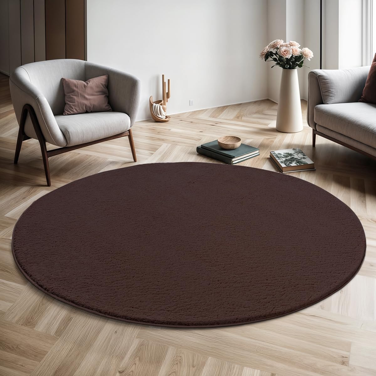 the carpet Relax Modern Fluffy Short Pile Rug, Non-Slip Underside, Washable up to 30 Degrees, Super Soft, Fur Look, Brown, 120 cm Round โ image 1