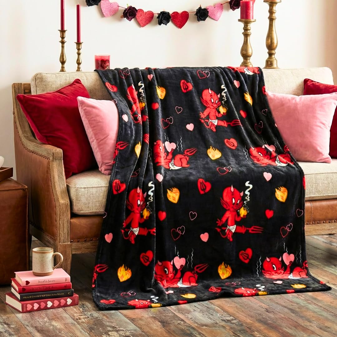 Amazon.com: Hot Stuff The Little Devil Bedding Super Soft Plush