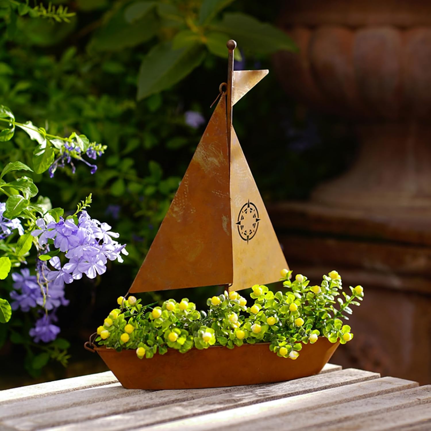 Rustic Iron Sailboat Sculpture, Metal Art 3D Decor with Planter Function, Natural Rust Finish, Vintage Nautical Theme Ideal for Garden, Patio, Outdoor Home Decor
