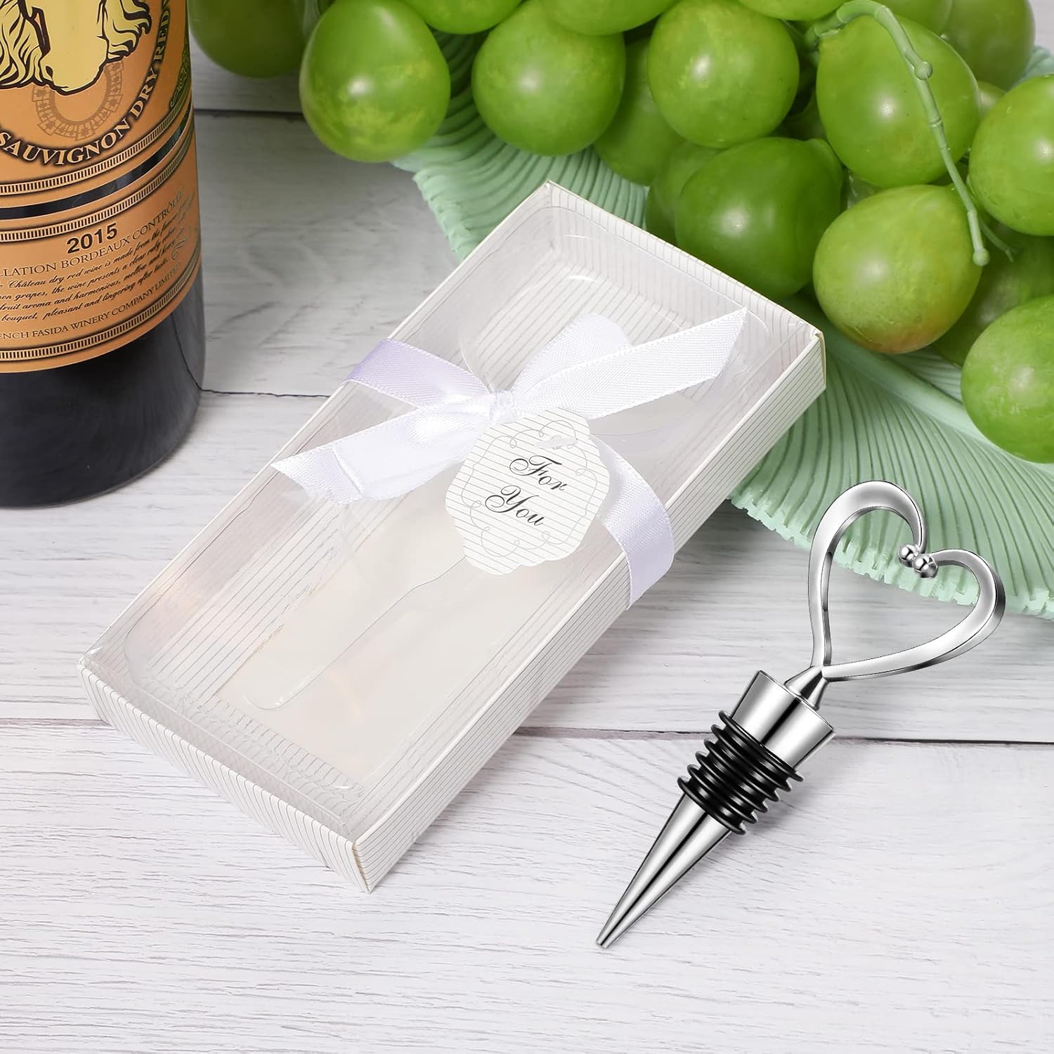 Ferraycle 30 Pcs Heart Wine Stoppers Wedding Bridal Shower Favor for Guests Silver Heart Wine Bottle Openers Champagne Stopper Wine Saver Metal Wine Cork Holder Plugs with Box for Wedding(Classic)