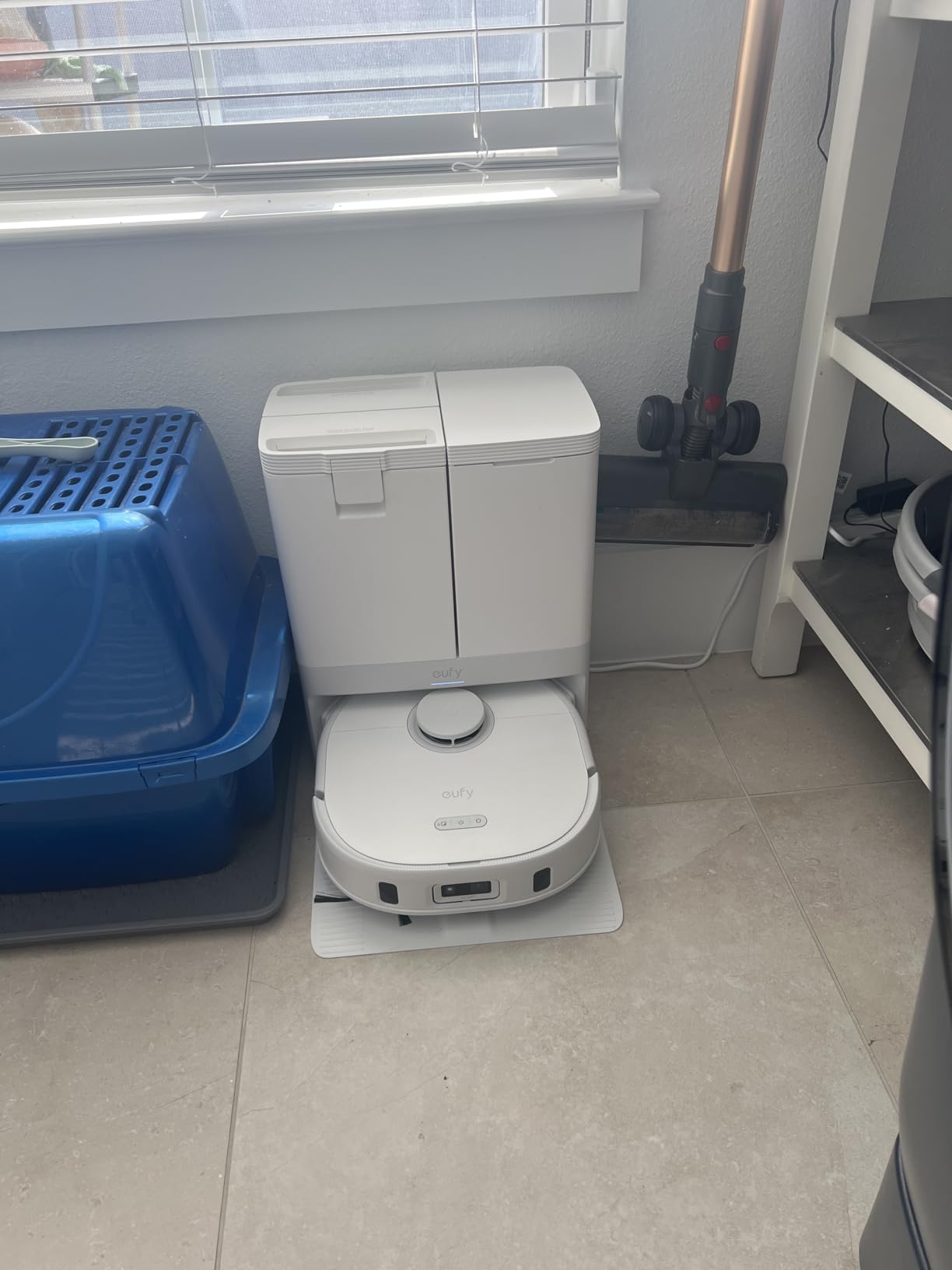 eufy X10 Pro Omni Robot Vacuum and Mop Combo, 8,000 Pa Suction, Dual Mops with 12 mm Auto-Lift and Carpet Detection, AI Obstacle Avoidance, Auto Mop Washing, Auto Drying, Self-Emptying, Self-Refilling photo review