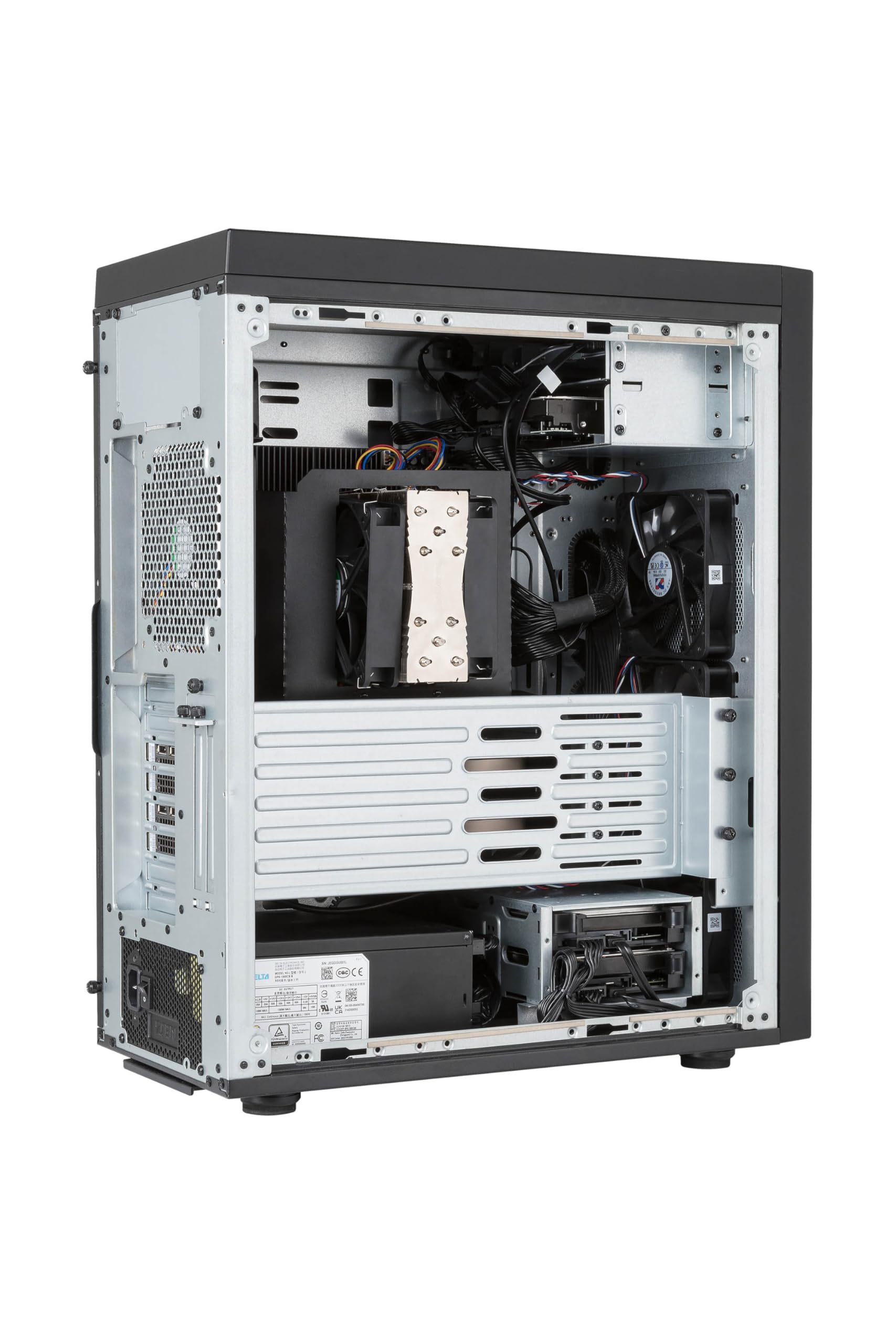 ASUS ExpertCenter Pro ET700I W7-B-750 Performance AI workstation supporta Intel Xeon W-3400 / W-2400, PCIe 5.0, DDR5 ECC, 2x 2.5Gb LAN, 2x M.2, 2x supporto GPU, 750W 80 PLUS Gold PSU, USB 20Gbps