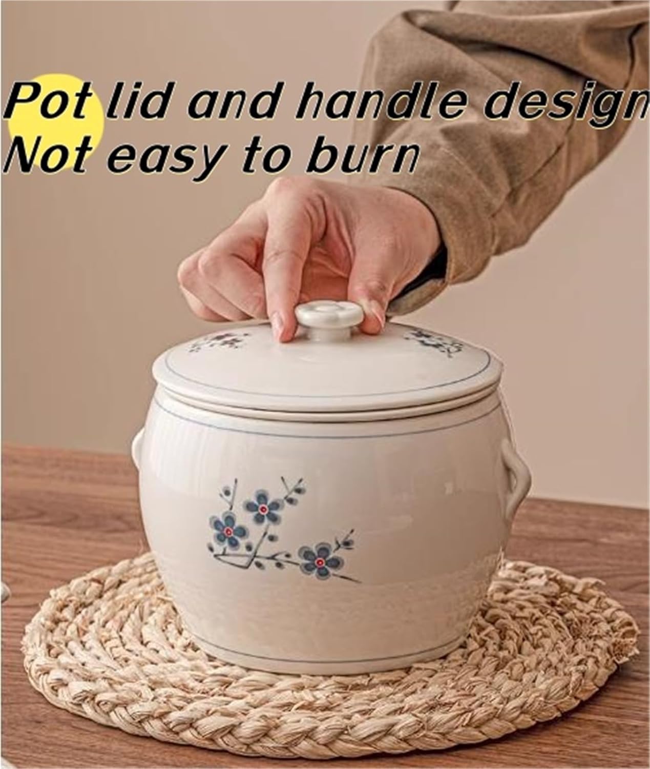 Wcxixo Ceramic Soup Tureen with Lid, 1.5-Liter Capacity Round Soup Pot for Restaurant, Porcelain Serving Bowl Ideal for Soups, Stews, and Entertaining