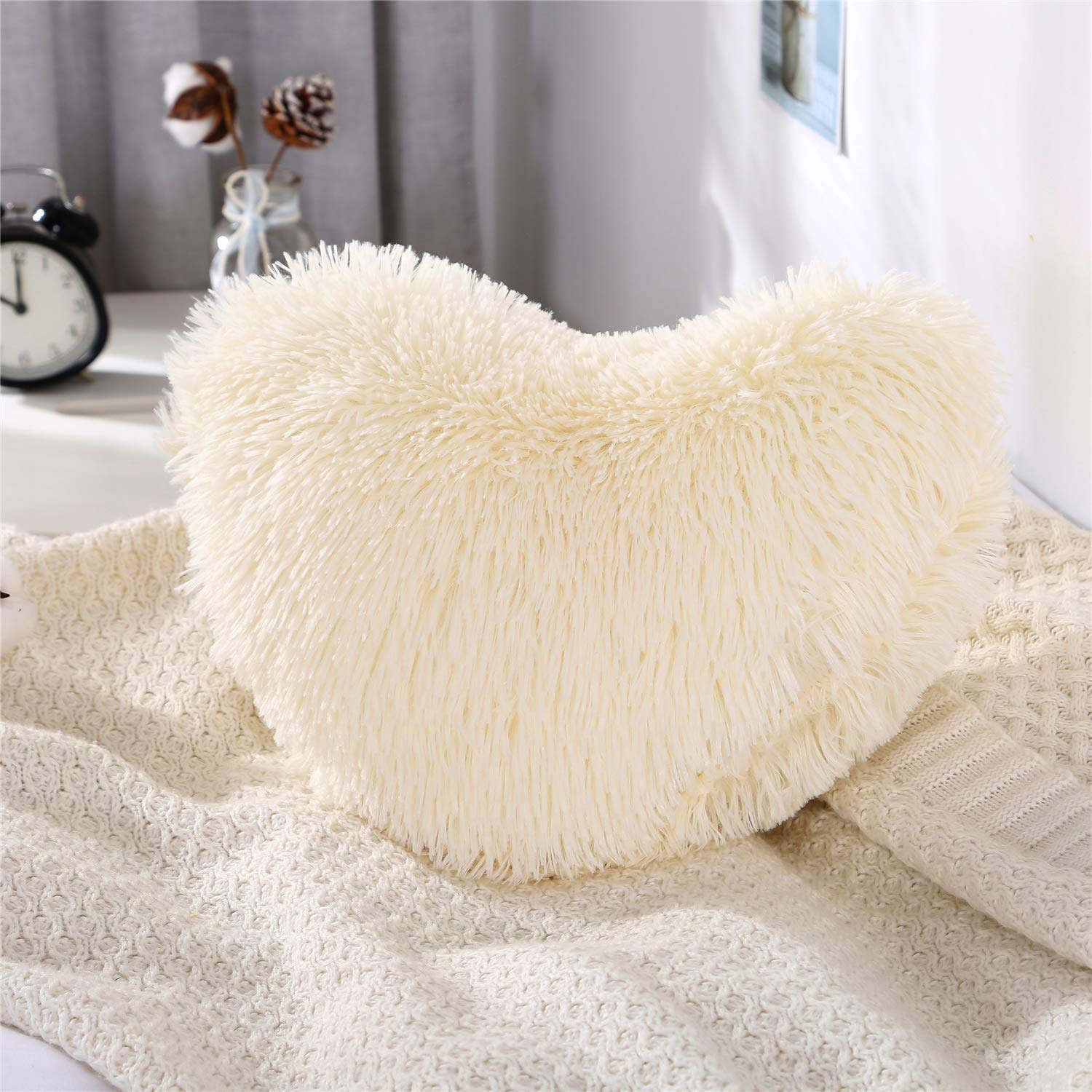oversized fluffy pillows