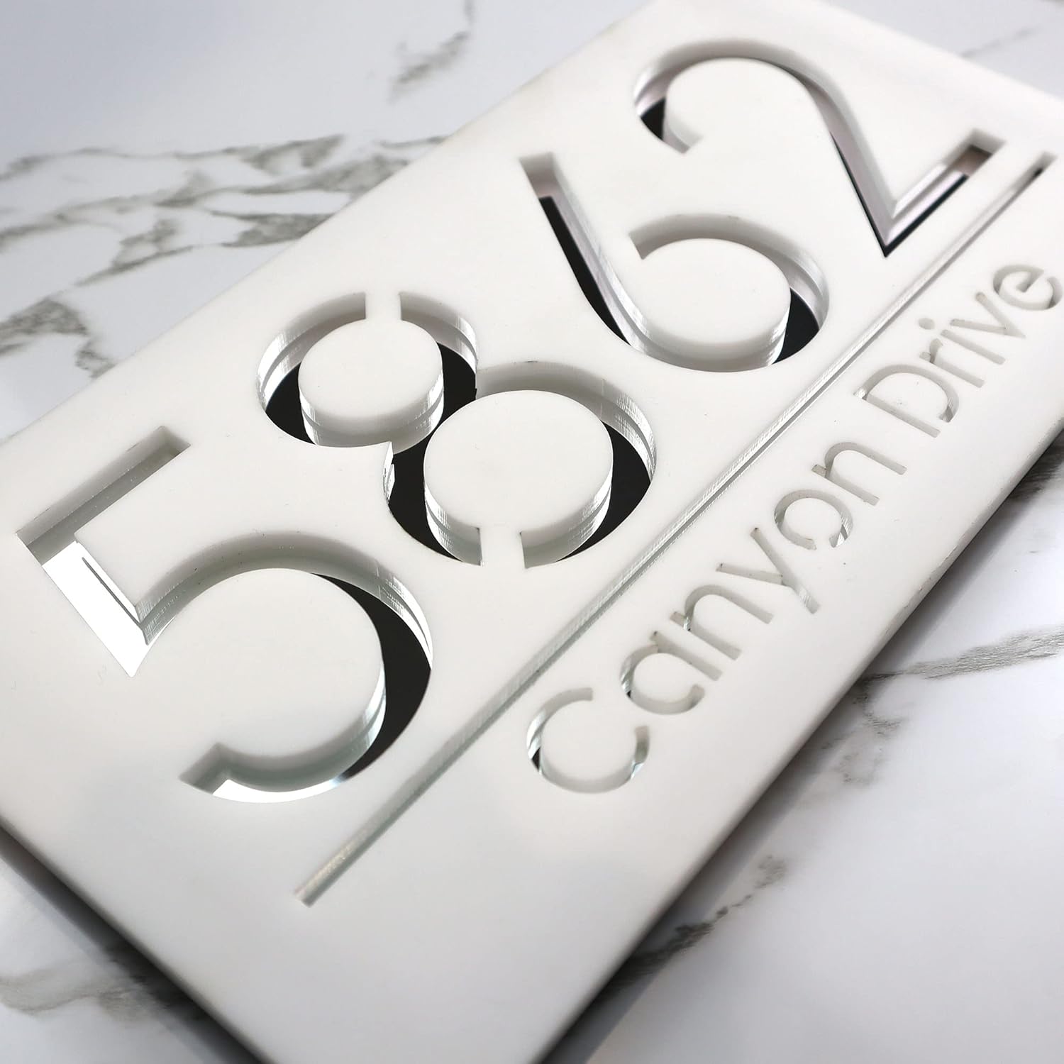 K Smart Sign | Bellisima H3 F31 | Matt White Personalized Door address Yard Signs 3d Acrylic Plexi Glass Mirror House Mirror Plaque Sign Laser Cut 3D Modern Plaque Bespoke Street Names | 12" x 6 1/4" (Matt White & Silver Mirror)