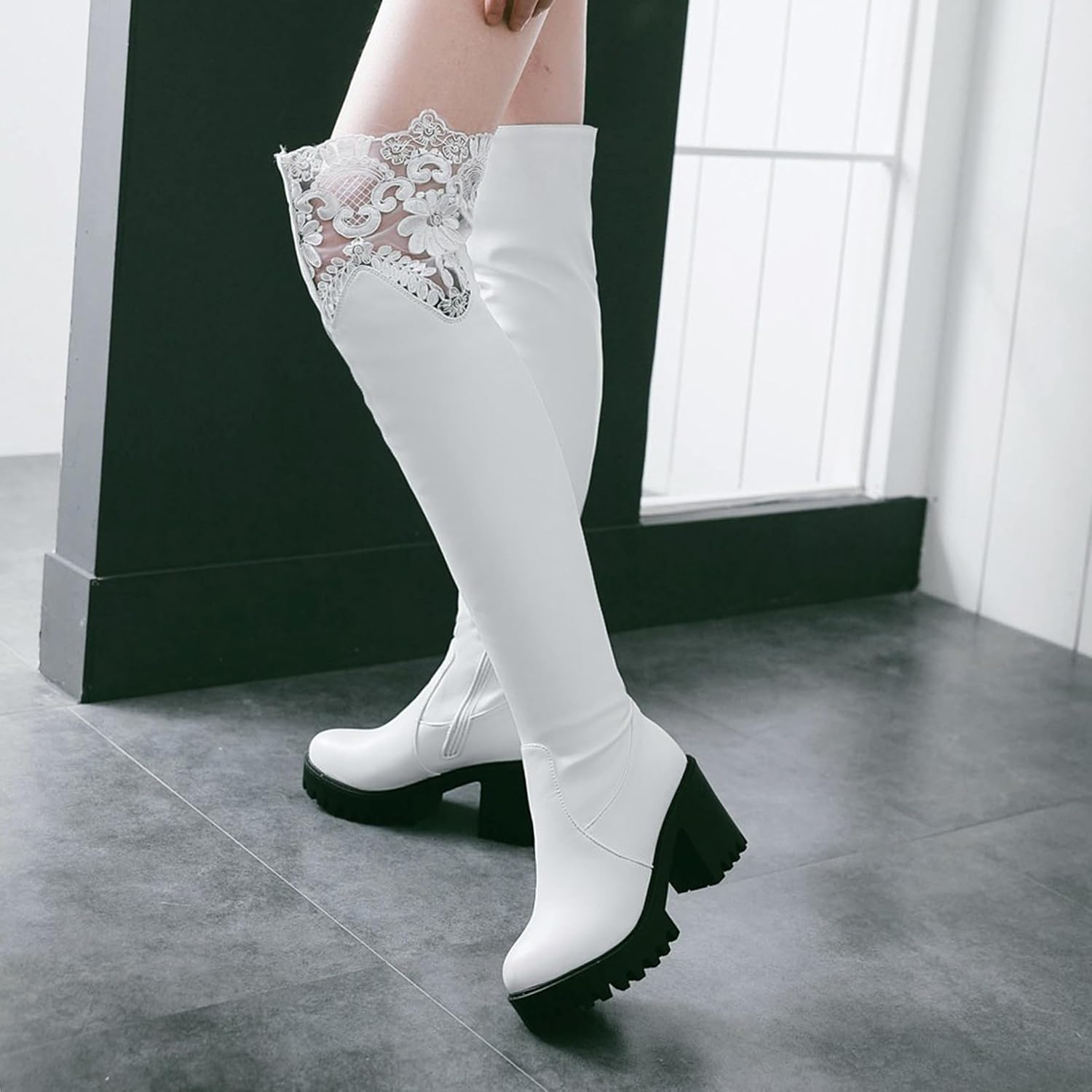 Women Round Toe Platform Chunky Heel Riding Boots