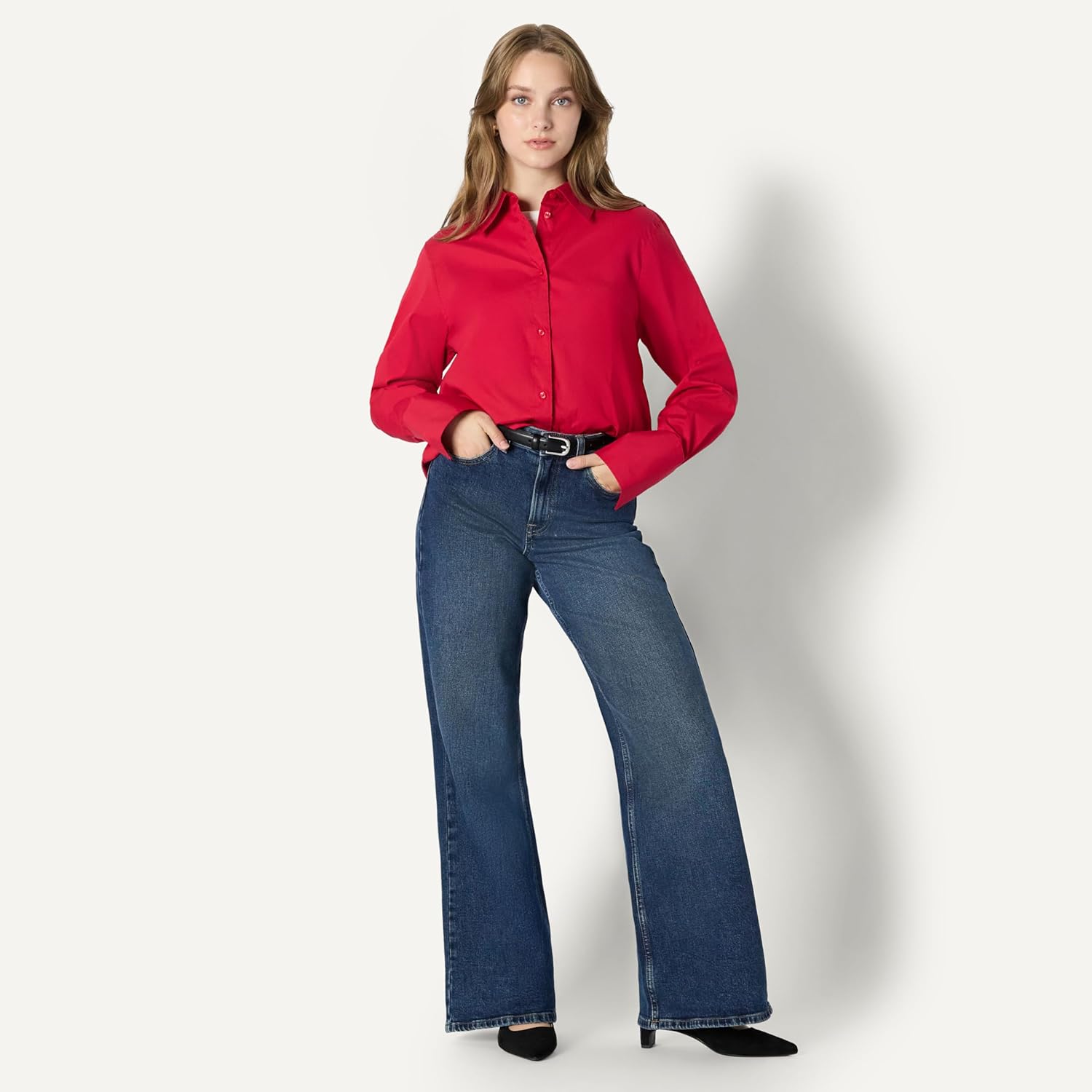 Amazon Essentials (Demi's Pick Women's Oversized-Fit Cotton Stretch Poplin Button-Down Dress Shirt - Image 3