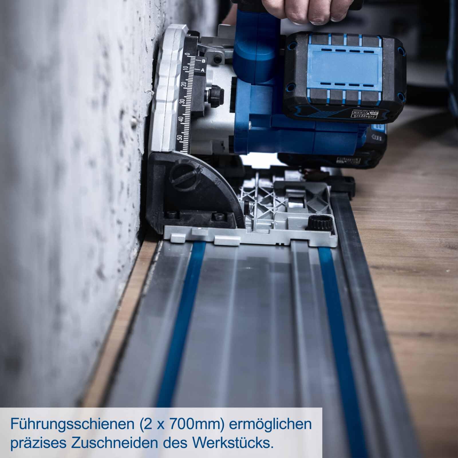 Scheppach Sega circolare a immersione a batteria BC-PL60-X con 2 guide da 700 mm e accessori, profondità di taglio 61 mm, inclinazione 0°-48°, serie 20 V-IXES, con 2 batterie da 4 Ah e doppio