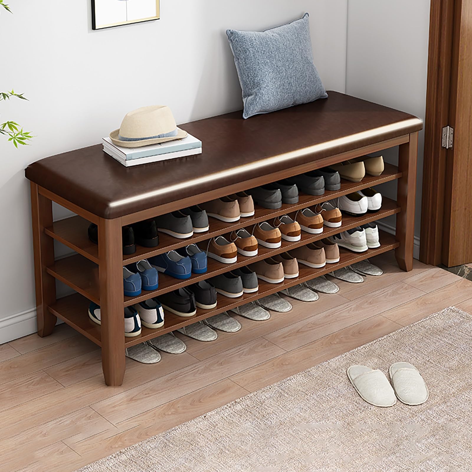 Banc porte-chaussures d'entrée compact pour désencombrer un petit couloir