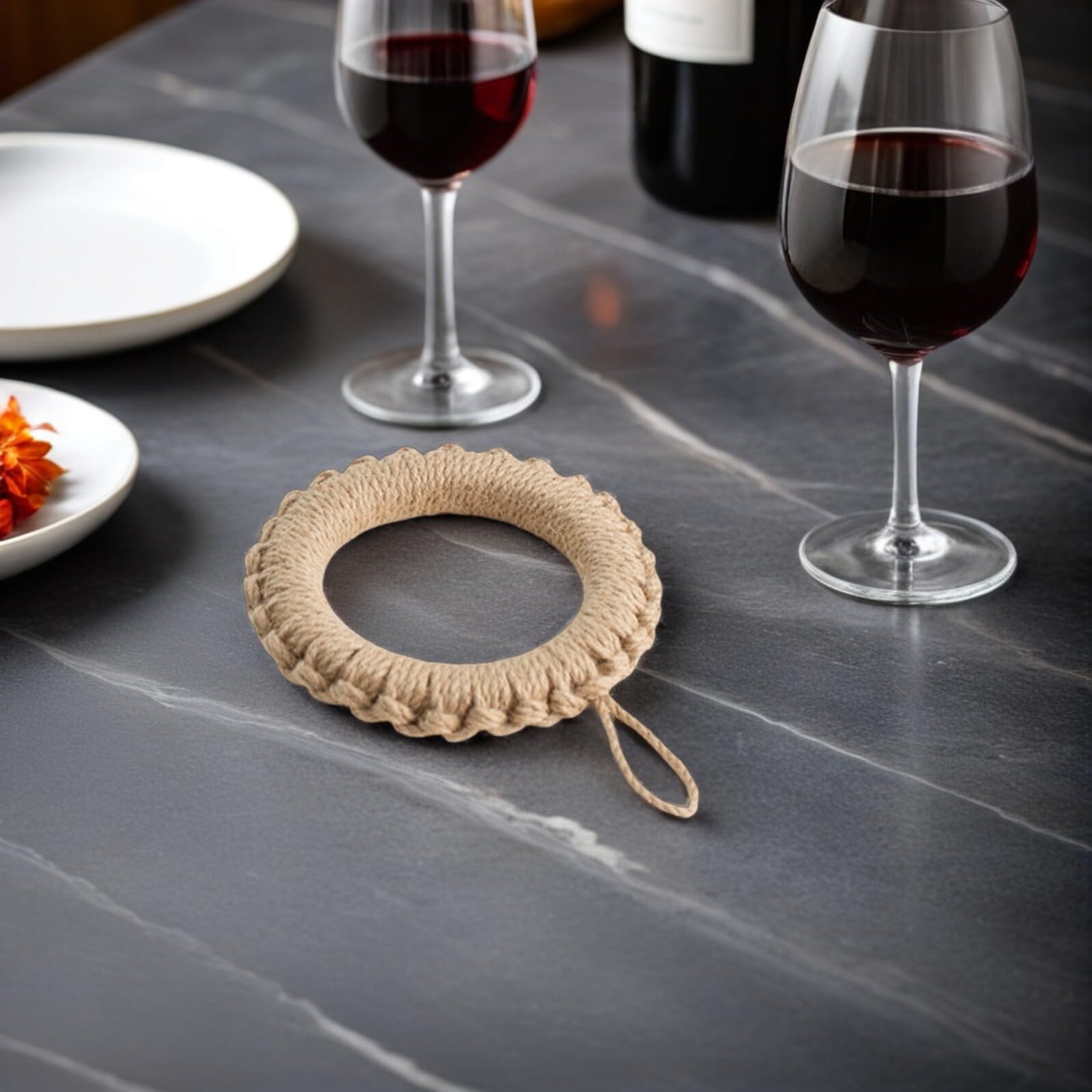 Salvamanteles de Cocina Redondos Tejidos de Yute 2 Piezas 19 CM y 14 CM Resistentes al Calor para Ollas y Sartenes Posavasos para Café y Decoración Rústica de Mesa de Comedor