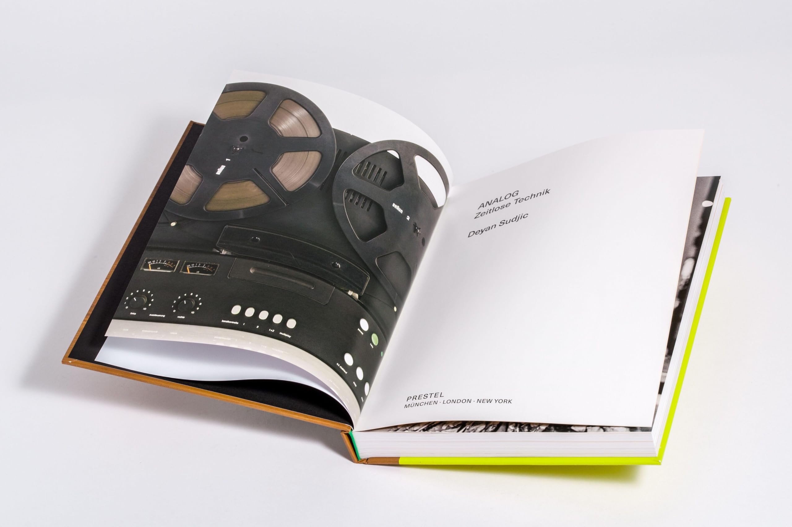 Analog: Zeitlose Technik - Klang, Bild, Kommunikation und Information: eine nostalgische Reise in die Vergangenheit des Produktdesigns