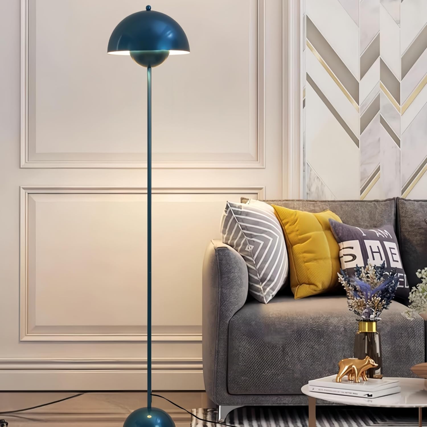 Alpinaluz Lampada da Terra in Metallo con Paralume Bombato – Design Retro Nordico – Luce Indiretta Verso il Basso – E27 – Interruttore a Pedale – Per Salotto e Interni (Blu Marino)