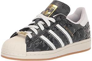 Men's Superstar: A Classic Sneaker with a Touch of Style