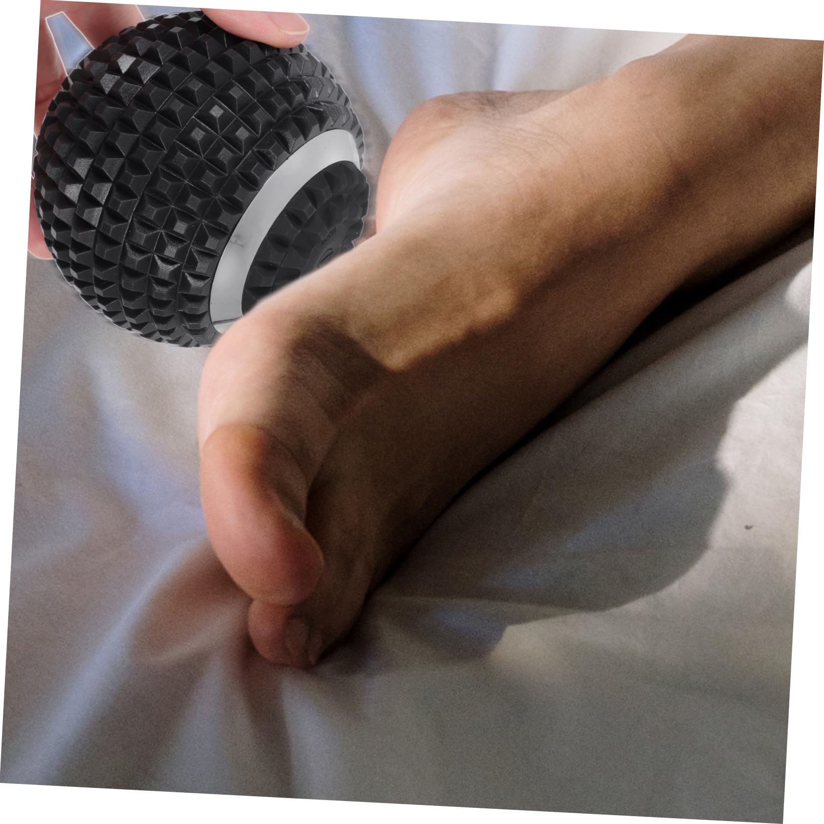 Bola de Masaje Eléctrica para Pies y Músculos Negro Abs | Cuatro Configuraciones, Ayuda a Relajar la Fascia Plantar, Uso en Camping y Viajes