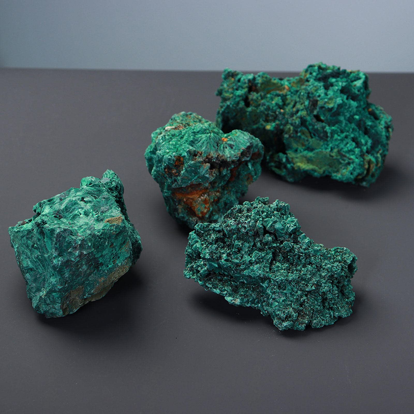 Grande Roccia Grezza Grezza Naturale Grezza Reiki Cluster di Campioni minerali di Quarzo Cristallo di Malachite Verde per Decorazioni per la casa di guarigione Magica Reiki, 1 kg