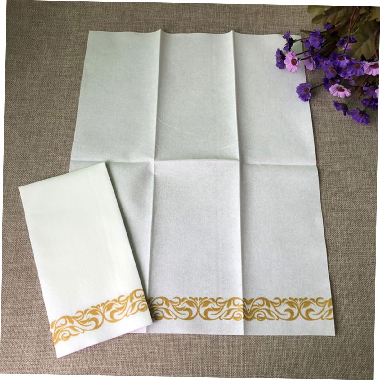40x30cm Goldbedruckte Papierservietten, 50 Stück, 6-fach