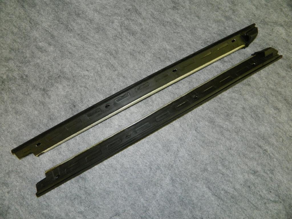 535channel pair C6 Roof Panel Side Weatherstrip Rail Pr