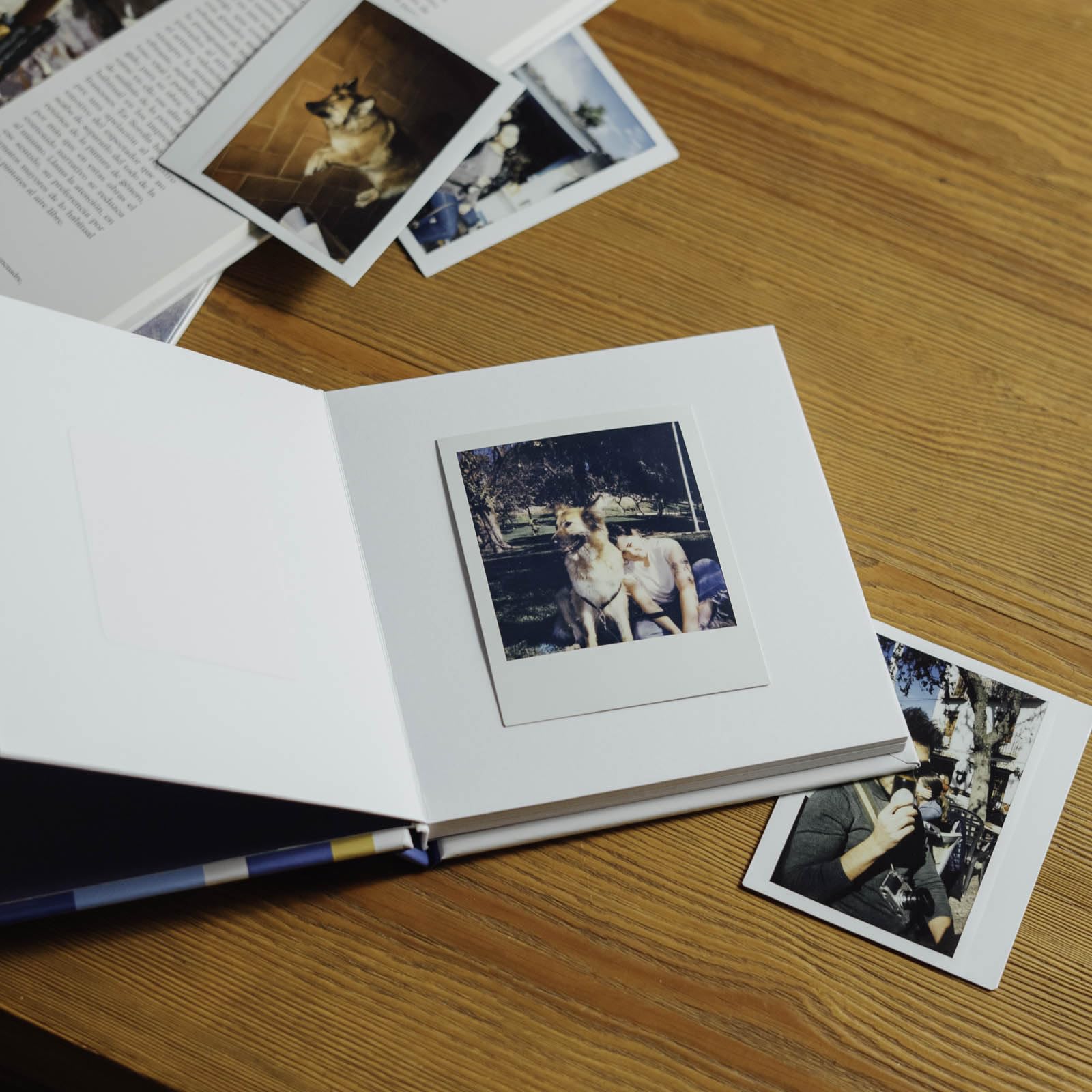 Kokonote Album Fotografico Autoadesivo Kalima - 16x16cm, 22 Pagine, Copertina Rigida, Per Foto Piccole - Foto 8