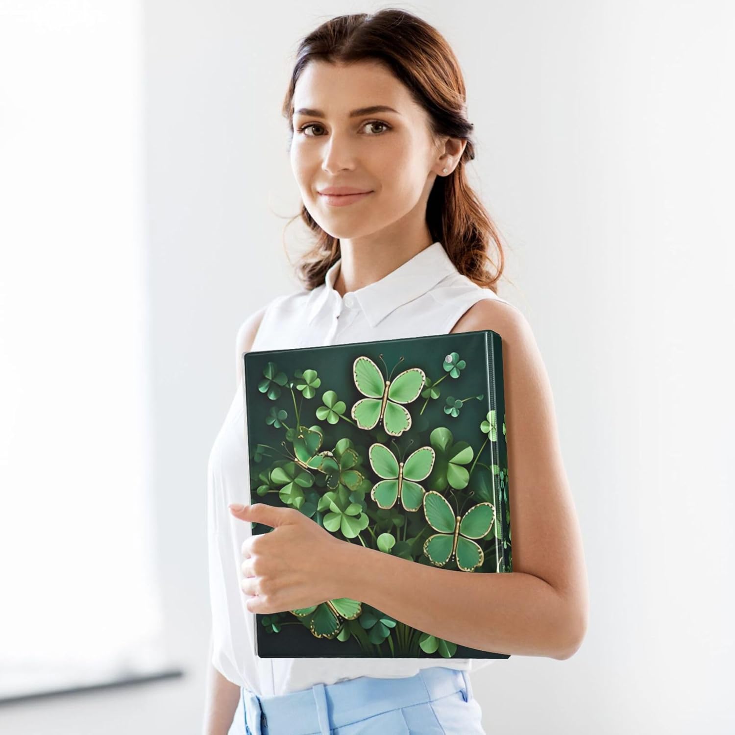 St. Patrick's Day Shamrock 3 Ring Binders, 1.5” Round Ring Binders with Clipboard - Letter Size, 3 Interior PVC Clear Pockets & Anti-Slip Clip for Office School Supplies, 2PCS