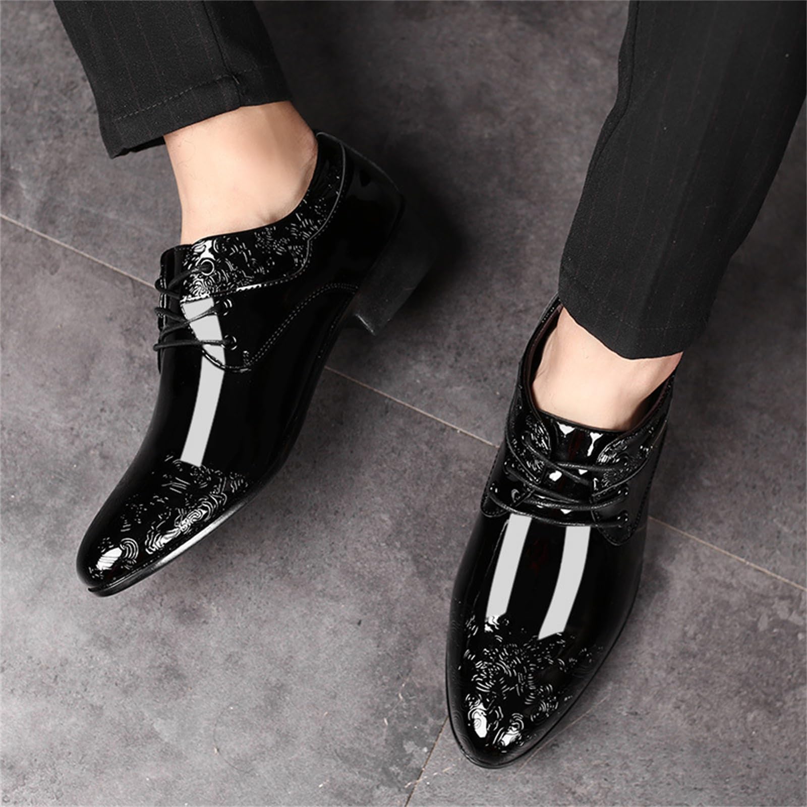 Scarpe Oxford da Uomo in Pelle Verniciata con Lacci Punta Affilata Scarpe da Cerimonia da Lavoro da Smoking