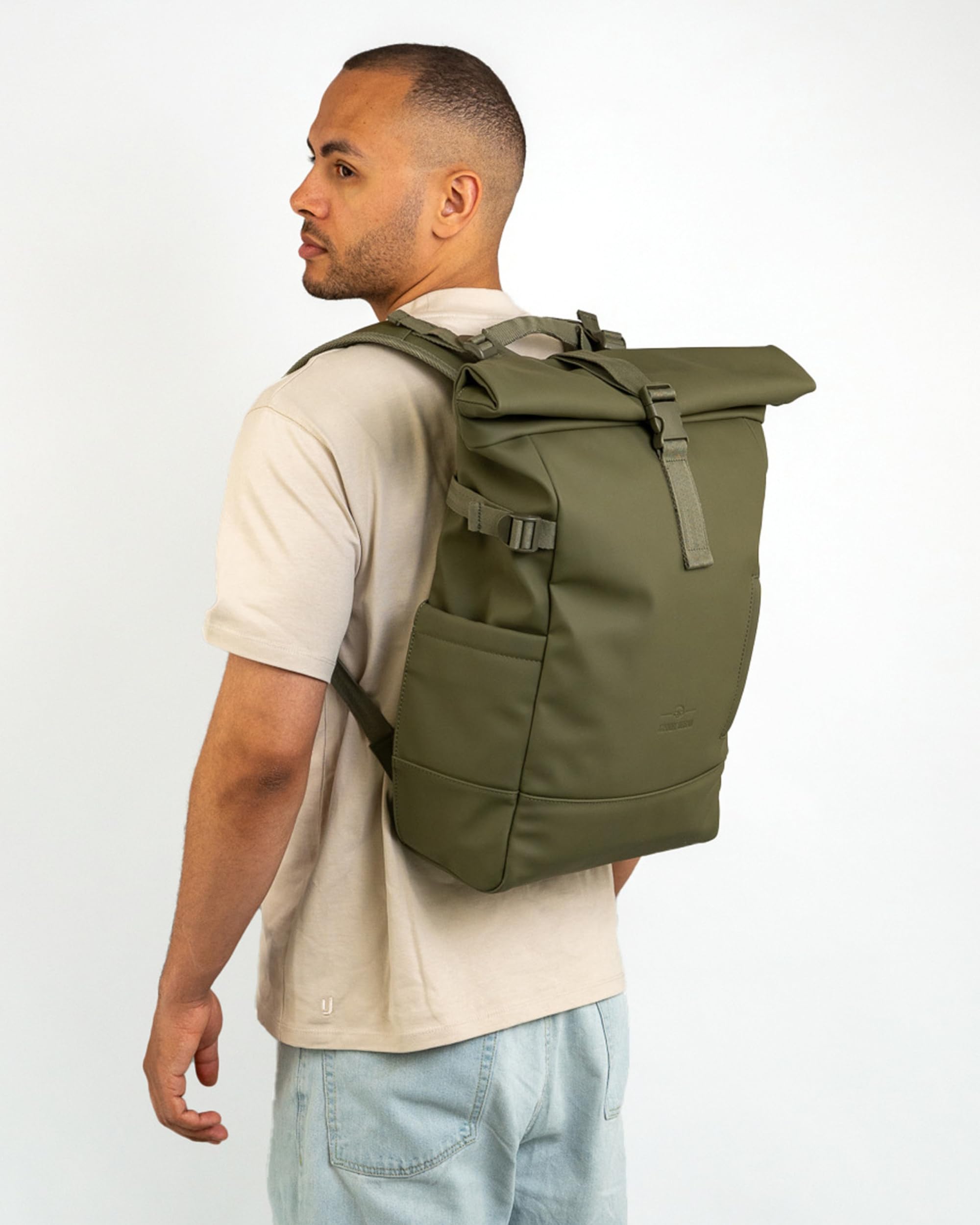 Johnny Urban Zaino Donna Uomo Verde - Harvey Large - Rolltop 21l per Lavoro Viaggi Università Tempo Libero Sport - Serie Sleek - Scomparto per Laptop fino a 16 Pollici