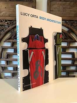 洋書 Lucy orta body architecture Lucy Orta - Body Architecture: Amazon.co.uk: Andrew Patrizio