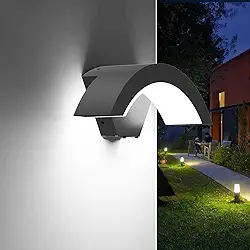 Arandela de Parede Externa LED 6000K Branco Frio - Luminária de Segurança 18W, IP65 à Prova d'Água, Alumínio Resistente, Iluminação Poderosa para Garagem, Portão e Área Externa