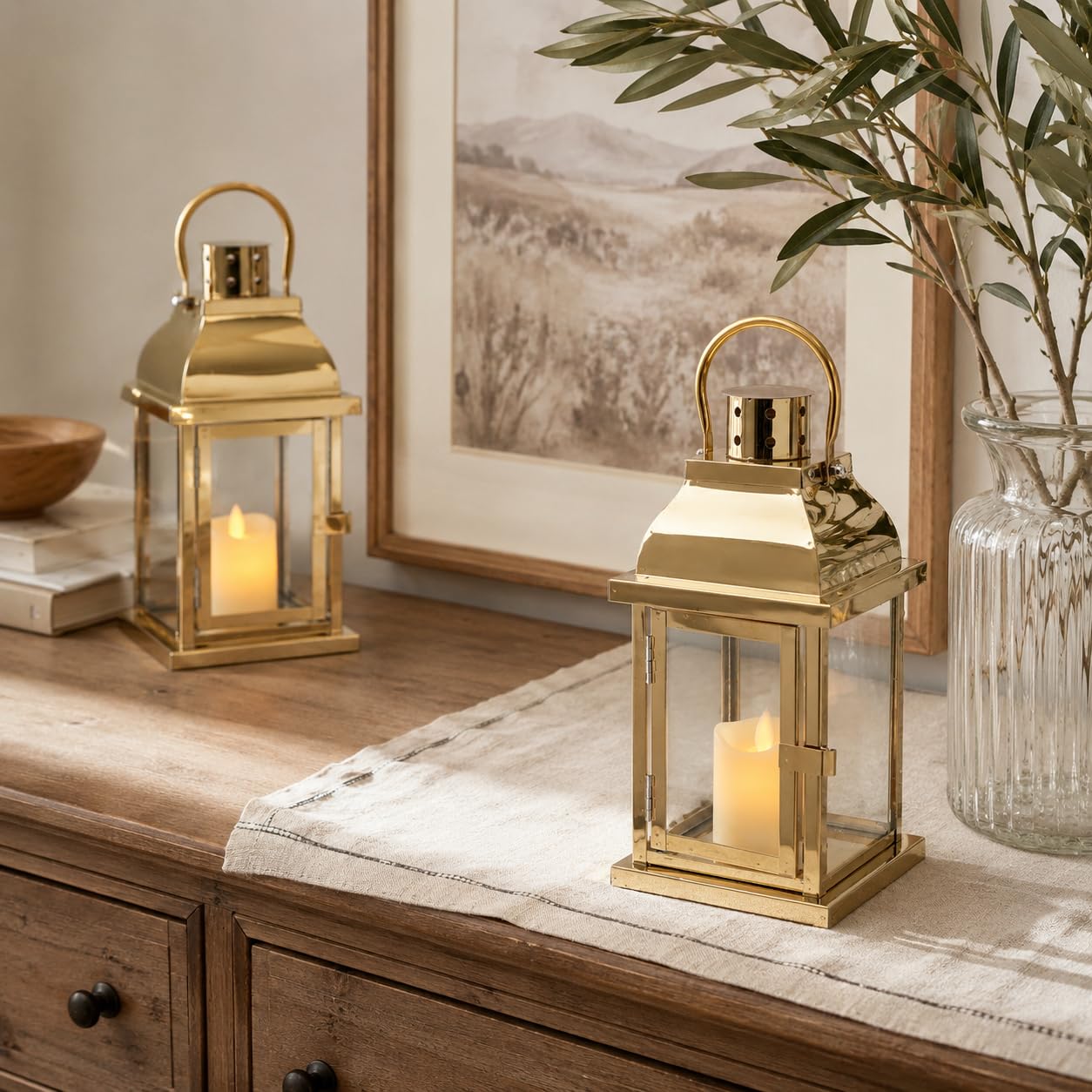 TRIROCKS Windlicht Laterne 2er Set Gold, 25 cm Kerzenlaterne aus Metall & Glas, Deko Laternen für Tisch, Balkon, Terrasse, Hochzeit, Wohnzimmer, Innen & geschützten Außenbereich, ohne Kerzen