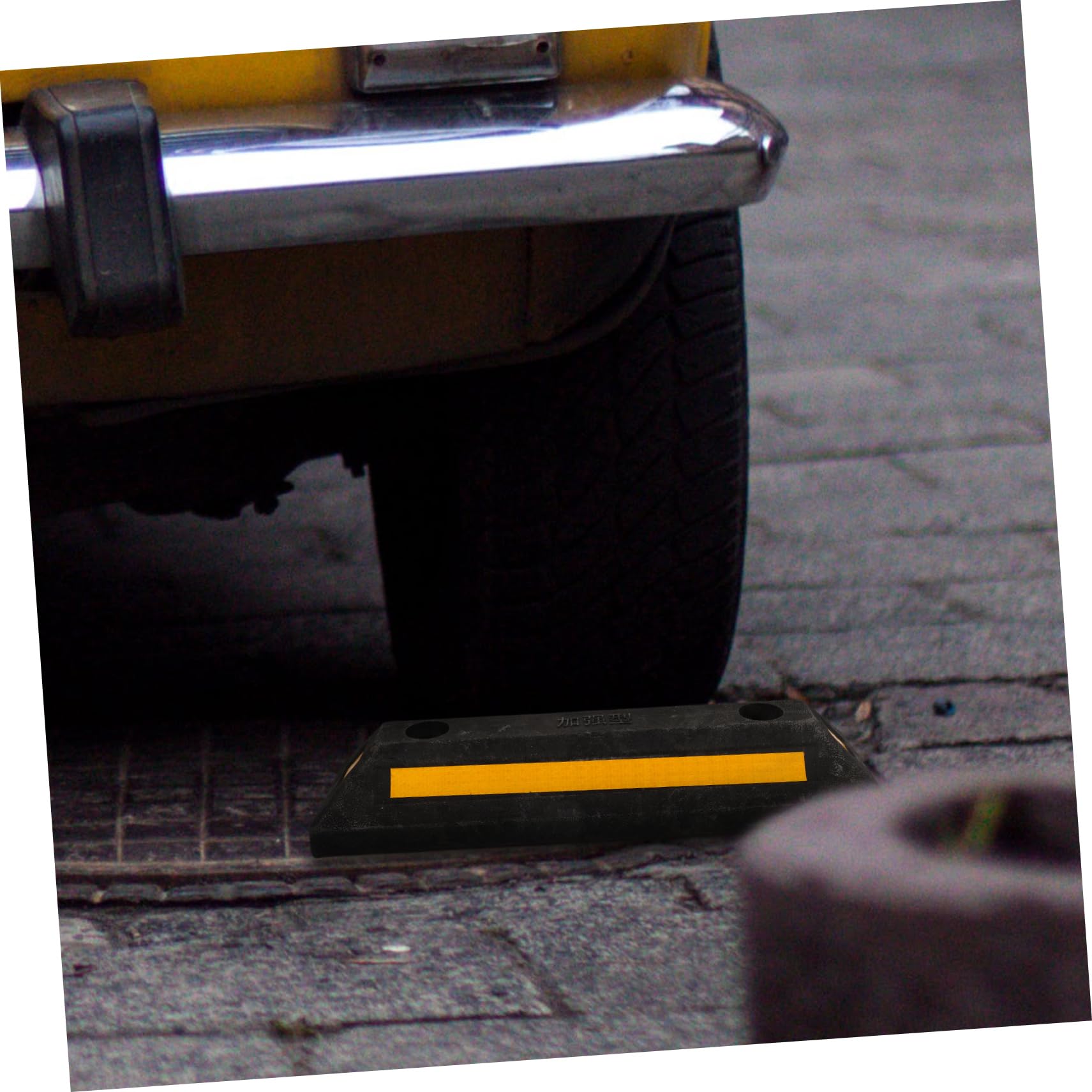 Amosfun Tope de Rueda de Goma Resistente y Fácil de Instalar, Calzo para Ruedas de Motocicleta y Remolques, Estabilizador Adecuado para Autocaravanas y Vehículos Recreativos