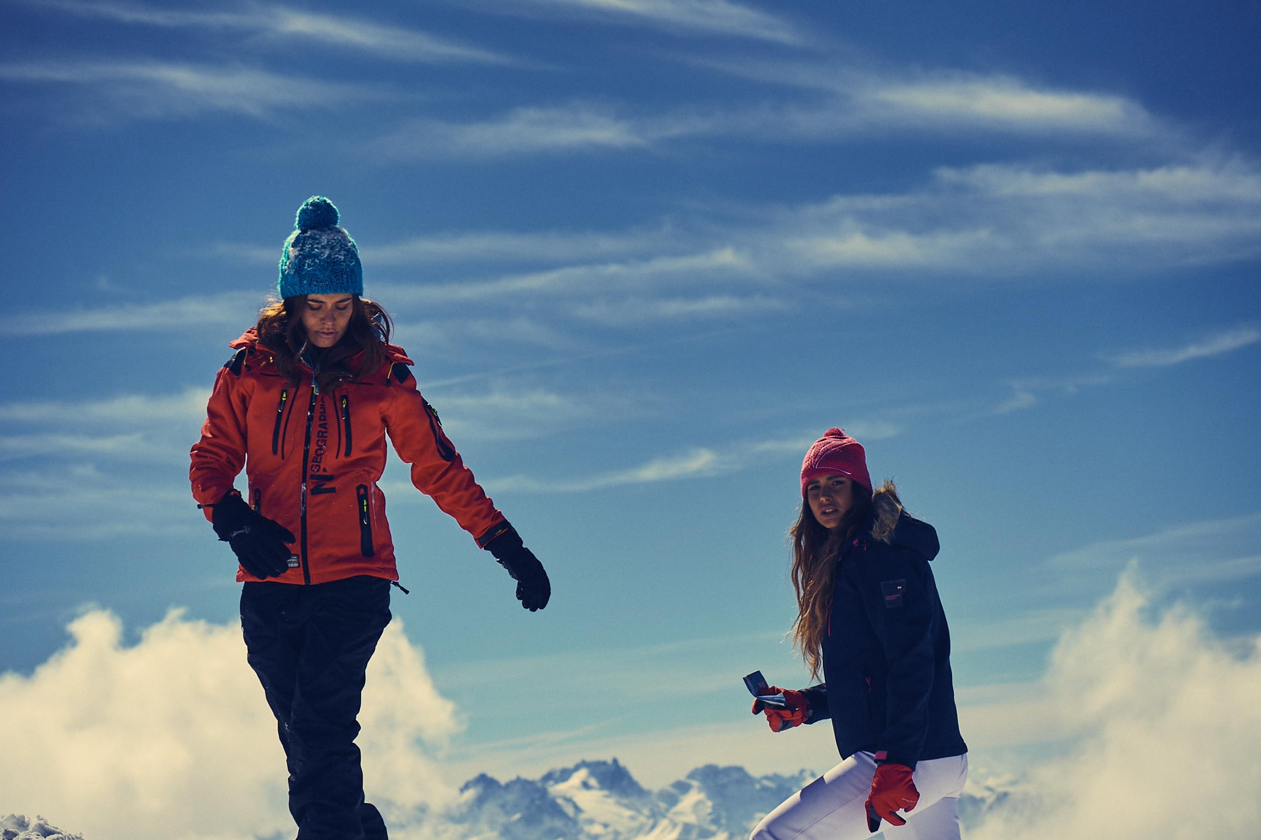 Geographical Norway Tislande Lady – damska kurtka softshell z kapturem, wodoszczelna, outdoorowa, wiatroszczelna, do aktywności na świeżym powietrzu, wędrówek, jazdy na nartach, na jesień, zimę,