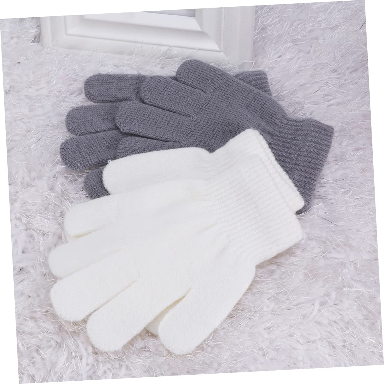 COLLBATH 6 Pack Boys and Girls Winter Warm Gloves Child Size Cold Weather Protection Knit Easy On/off Random