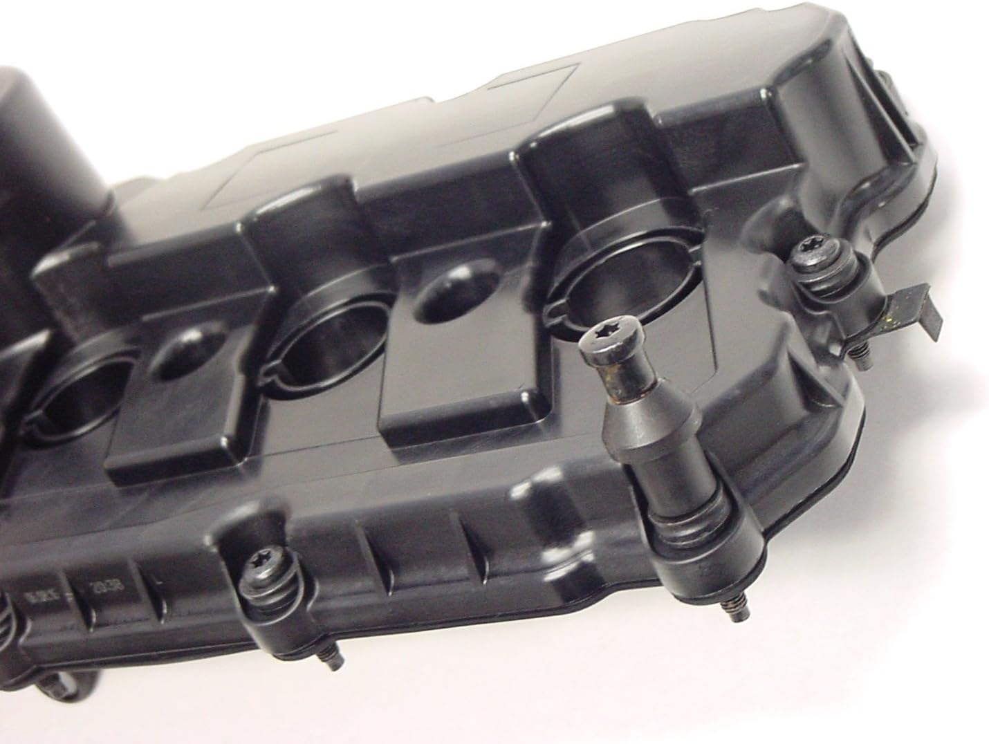 Genuine OEM Volkswagen Valve Cover with PCV Valve, Gasket and Bolts for 2.5 Jetta Rabbit Golf Passat 2006-2014