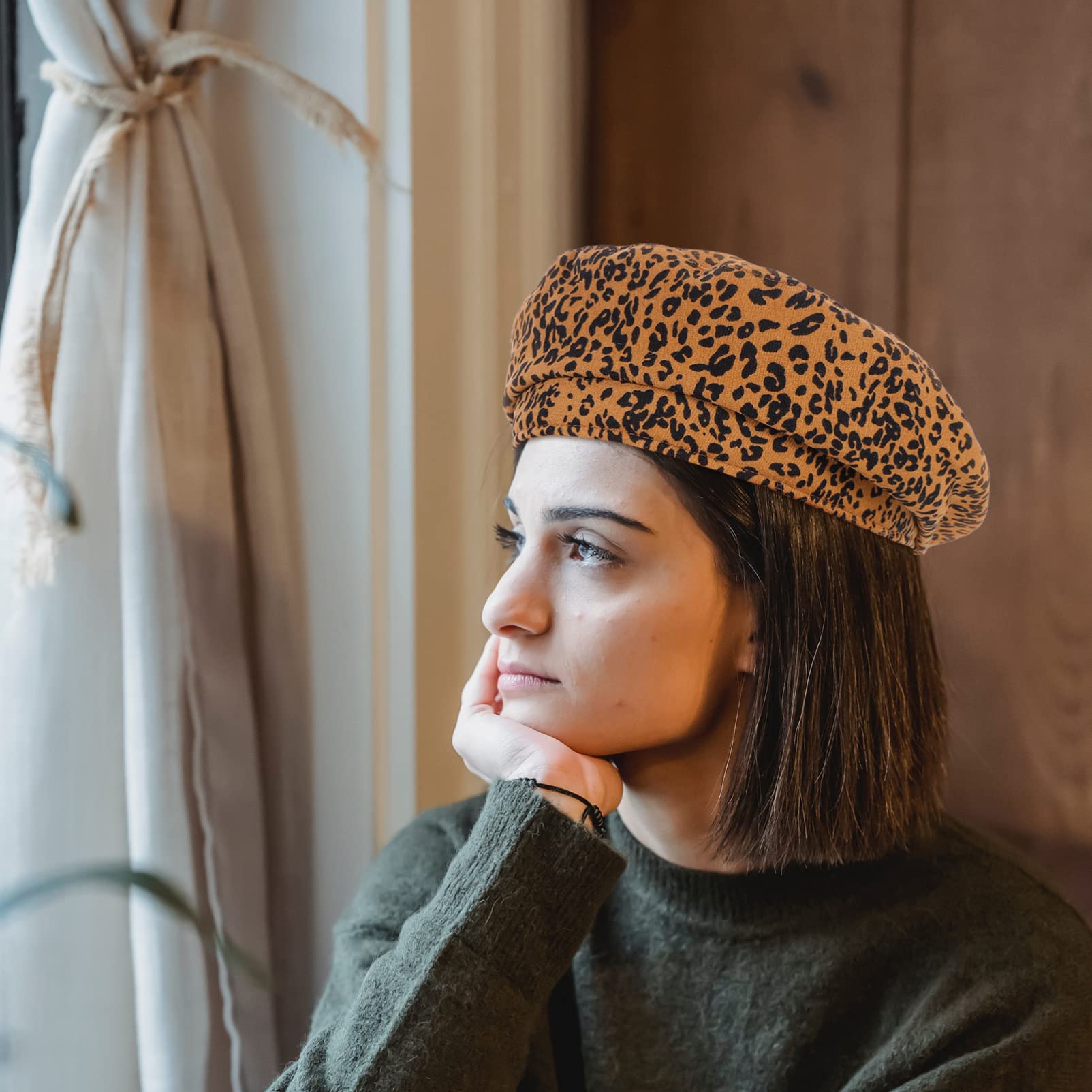 GALPADA Berets Leopard Print Beret Hat Leopard Warm Beret Leopard Beret Hat Beret Caps Leopard Beanie Hat French Style Beret Hat Women Painter Hat Has Hats Women's Spring Polyester Fashion
