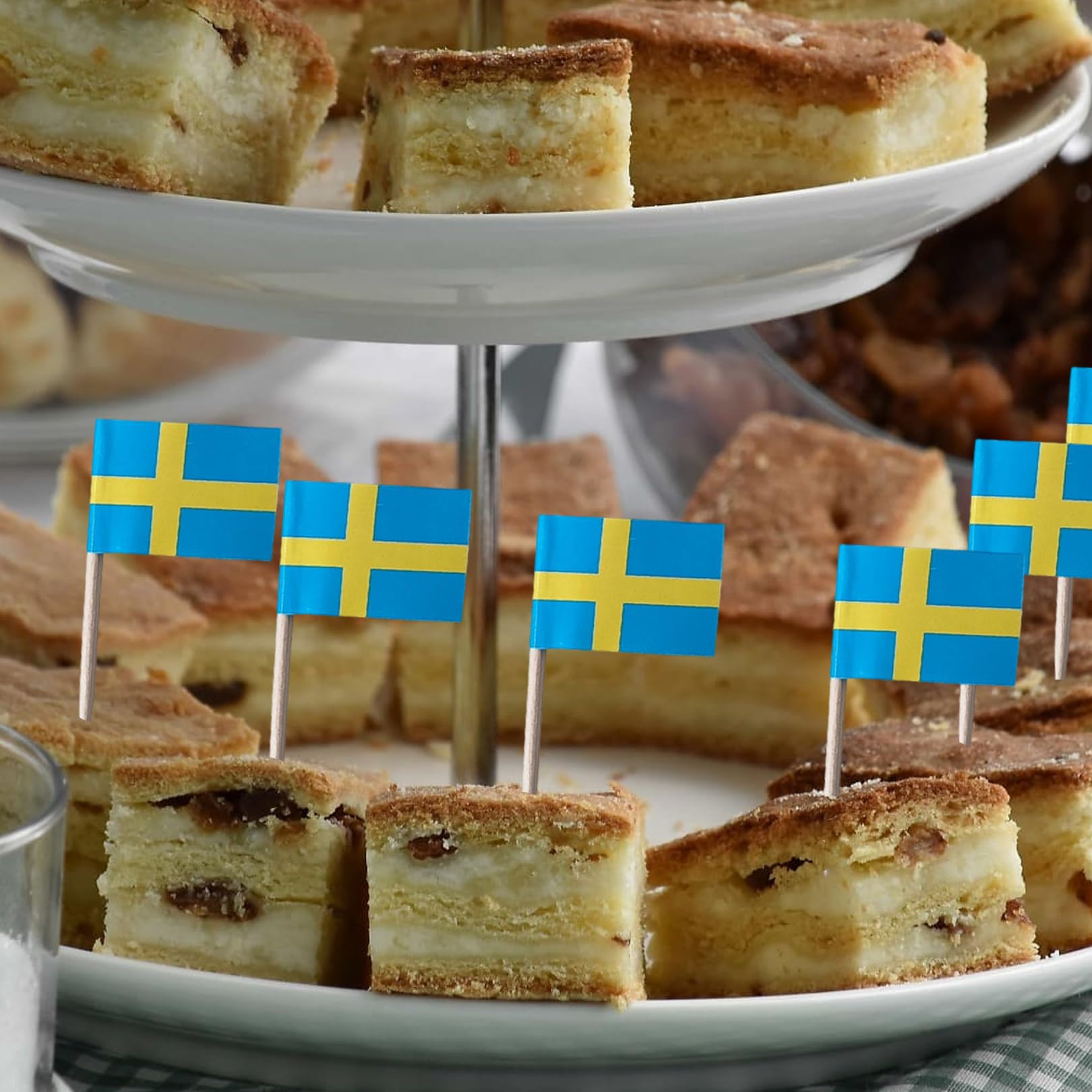 100 banderas de Suecia, palillos de dientes con bandera de Suecia, decoración de Suecia, bandera de Suecia, para cócteles, palillos de dientes con banderas para cupcakes, vajilla, fiesta, pub, EM WM