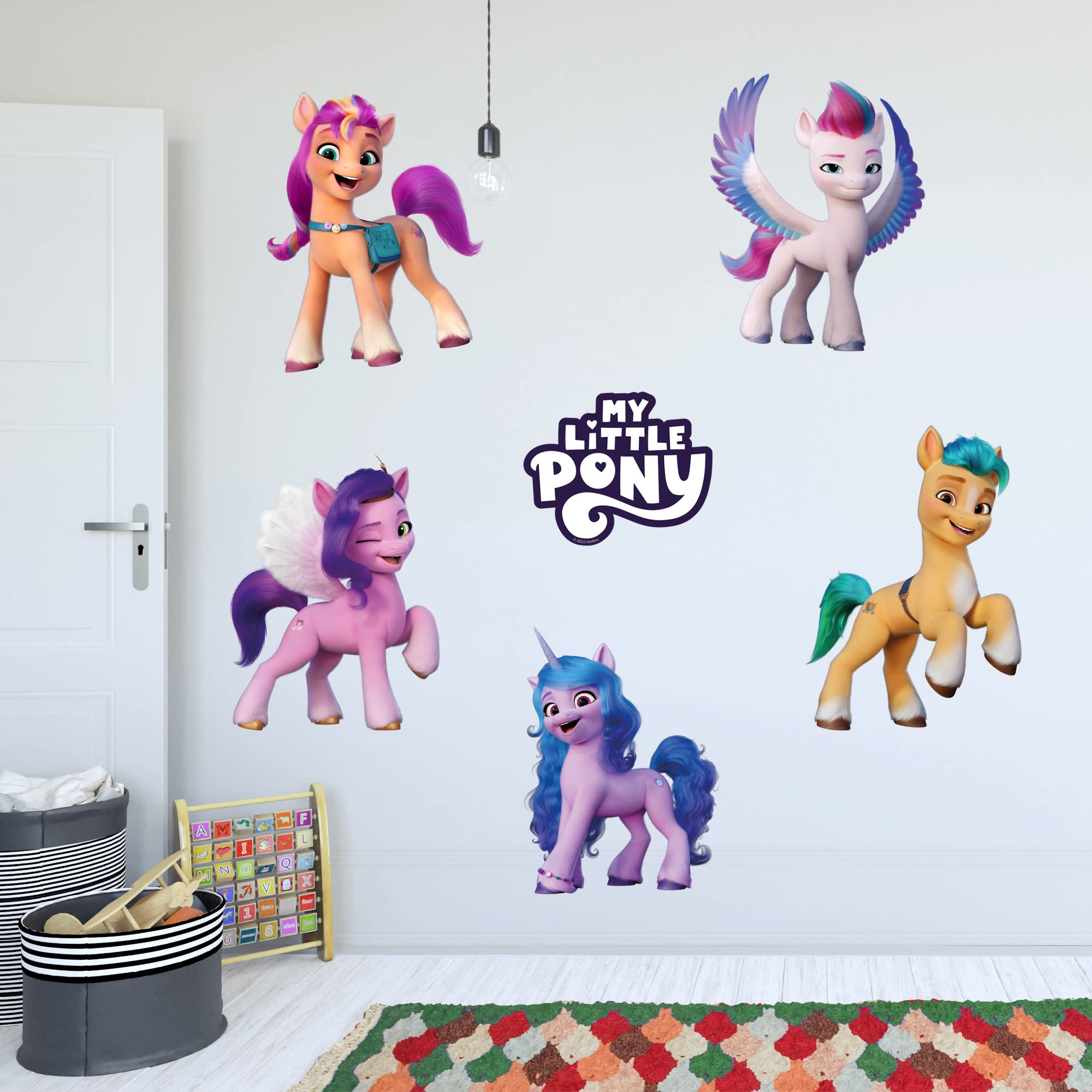 My Little Pony Wall Sticker - A New Generation Character Wall Decal Set Kids Art (60cm Width x 30cm Height)