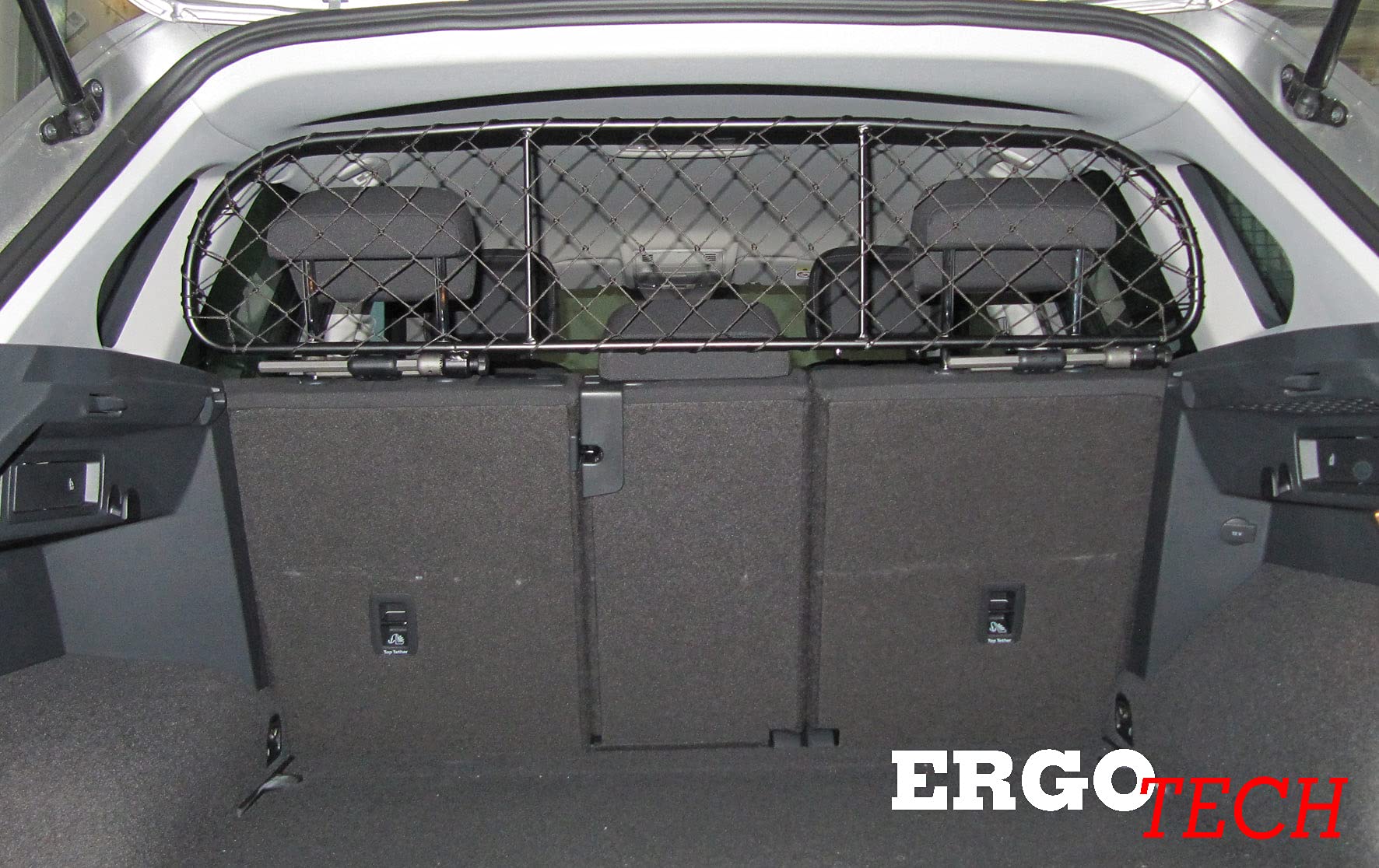 ERGOTECH Divisorio Griglia Rete Divisoria per Volkswagen Tiguan (2016-2024) RDA65-S8, per Trasporto Cani e Bagagli