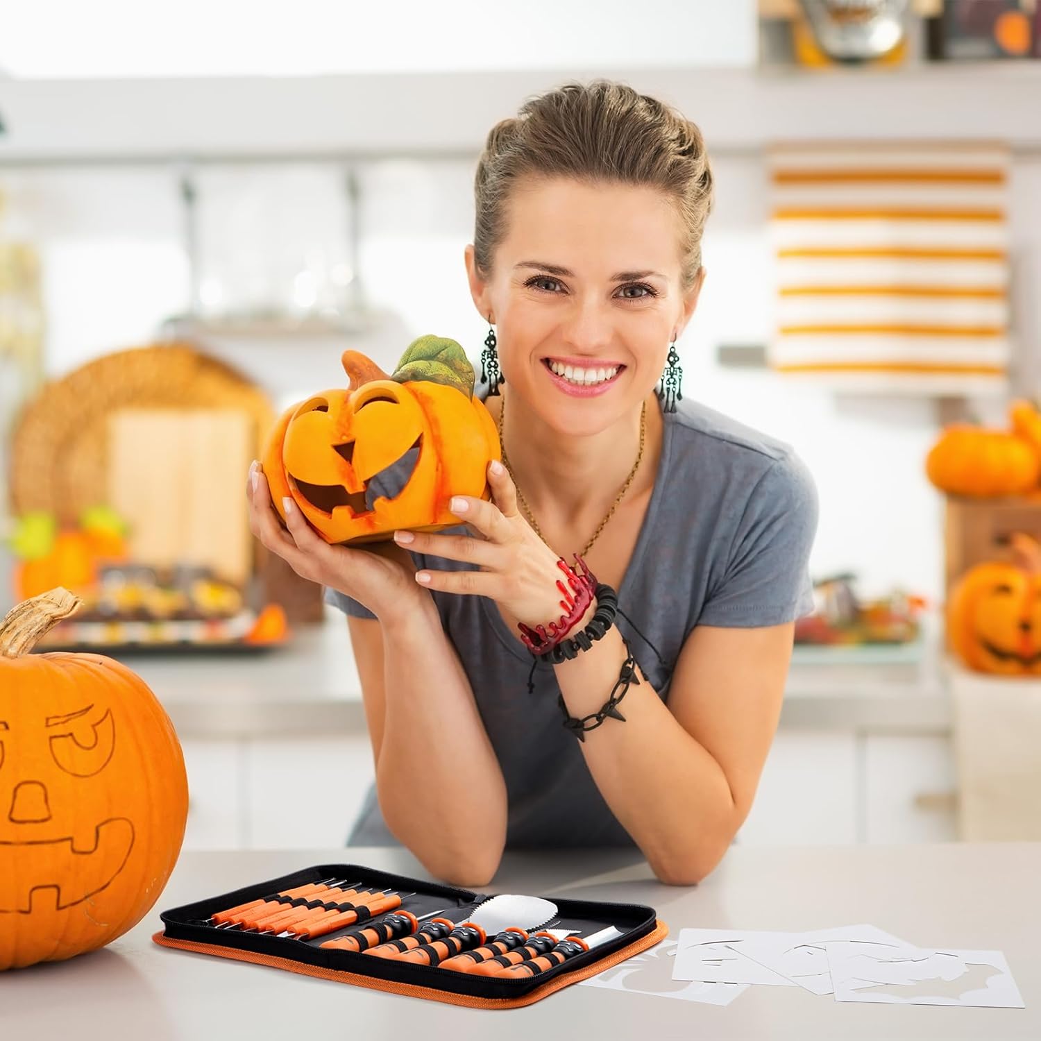 13 Piece Professional Halloween Pumpkin Carving Kit with Stencils, Heavy Duty Stainless Steel Pumpkin Carving Tools Knife Set for Halloween Decorations