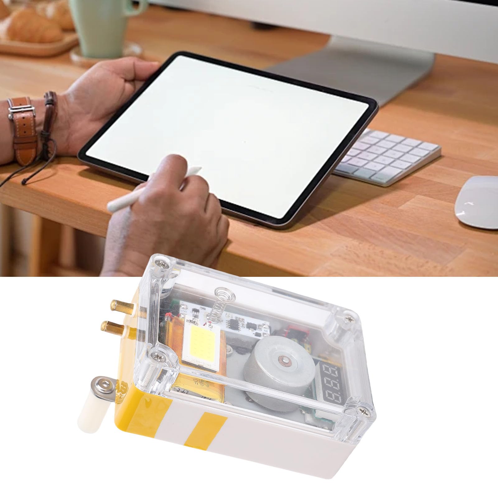Generatore di Corrente Manuale a Manovella, Caricatore di Emergenza USB, Generatore di Accumulo Batteria da 2400 MAh con Struttura Durevole, Ideale per la Sopravvivenza in Campeggio