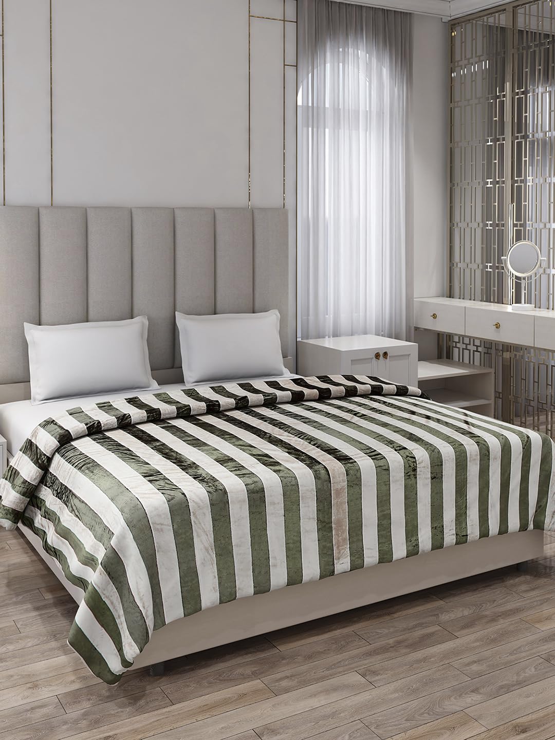 Monte Carlo Olive Jacquard Double Bed 290 GSM Ac Blacket-image-3