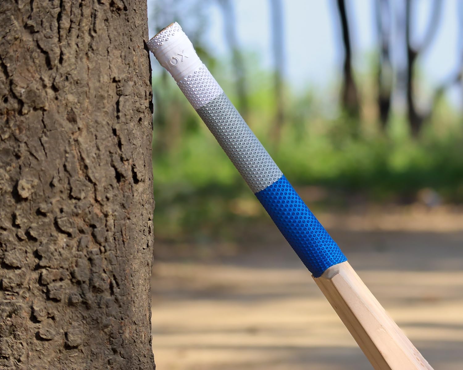 Sixteen Comfortable Fit Bracelet Texture Rubber Cricket Bat Handle Grips for Better Shock Absorption (3 Rubber Grips) 4