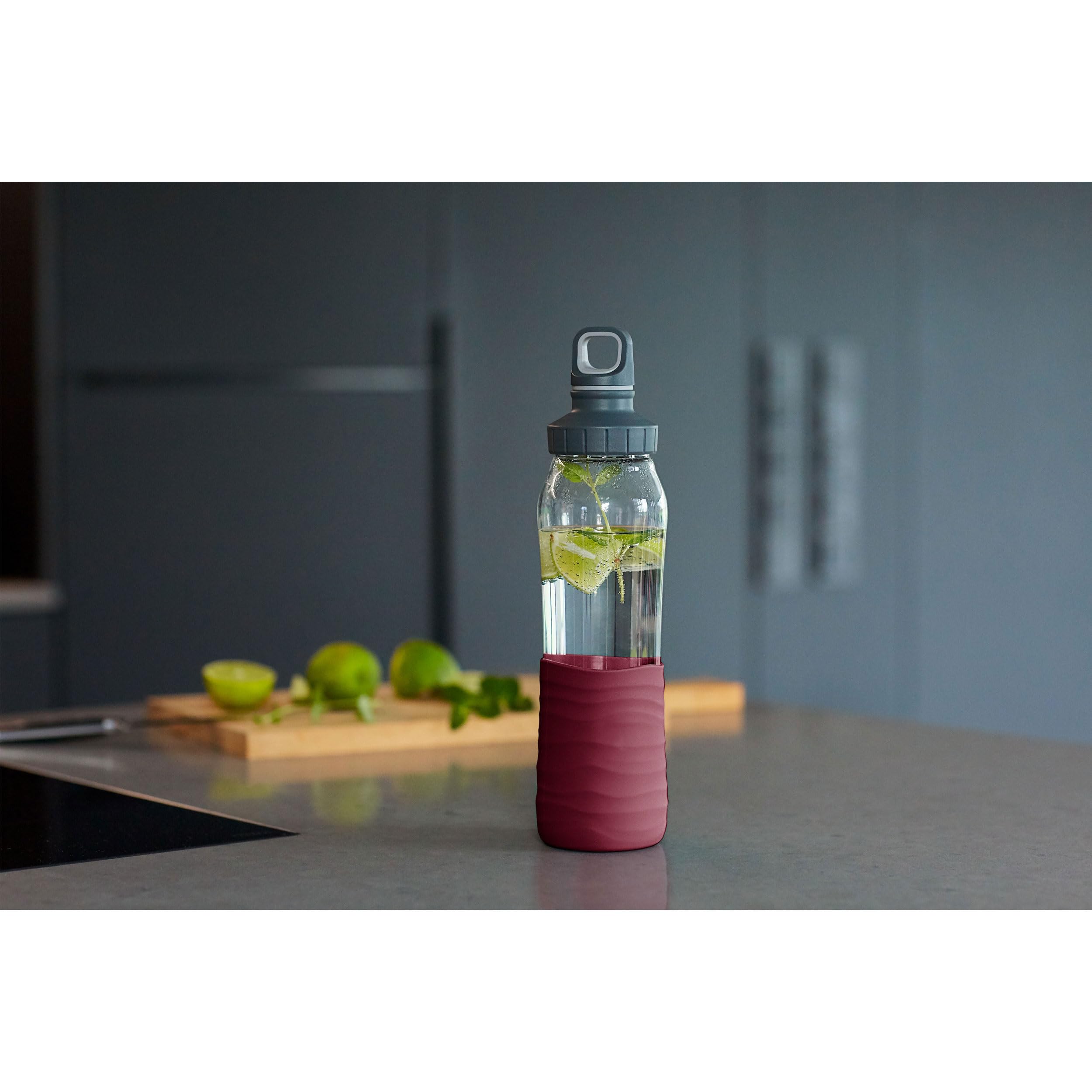 Emsa Gourde en verre N31007 Drink2Go - Capacité : 0,7 l - Bouchon à vis - 100% étanche - Passe au lave-vaisselle - Bordeaux