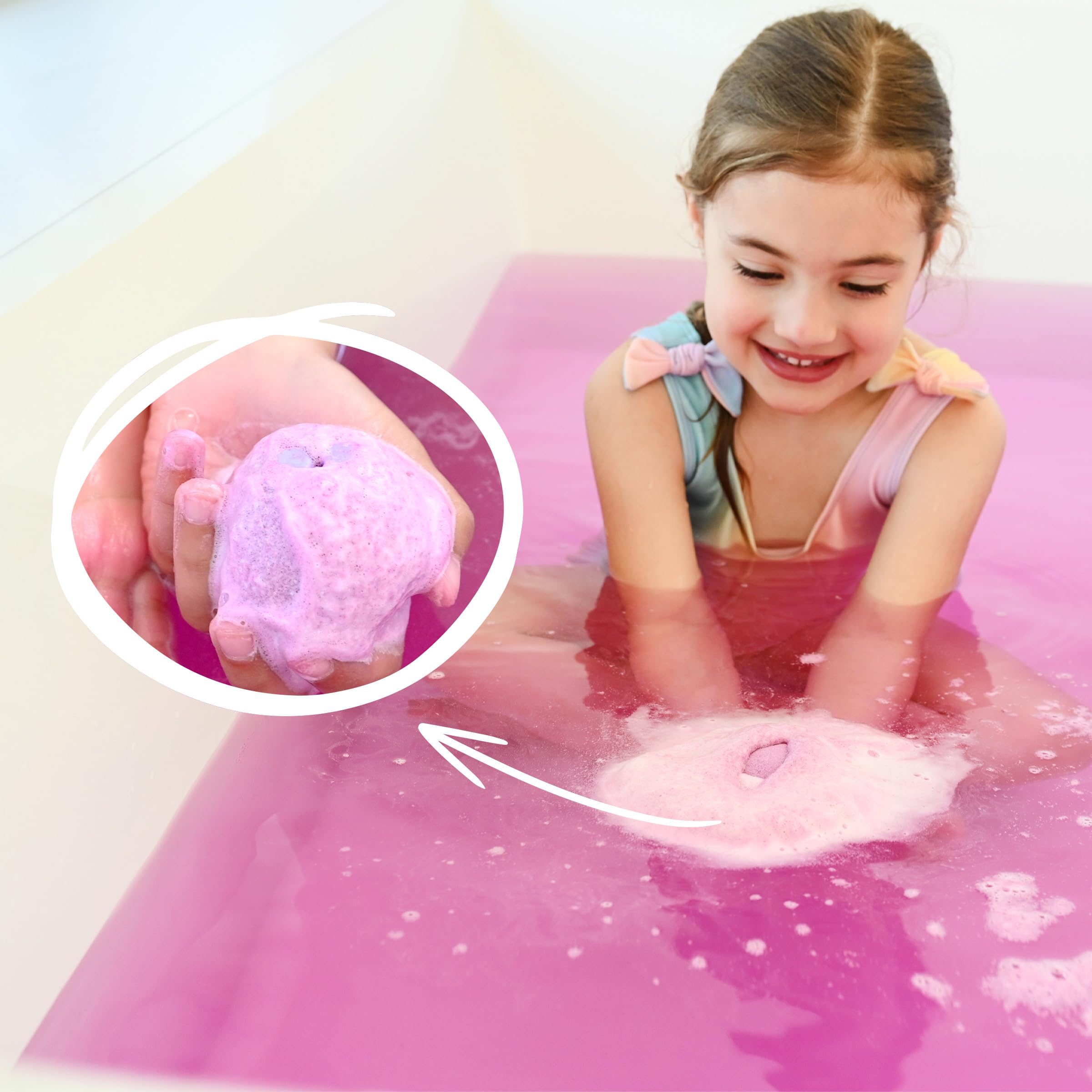 Glibbi Care Bears Surprise, kula kąpielowa w 1 z 4 kolorów, z figurką niespodzianki, 100 g, od 3 lat