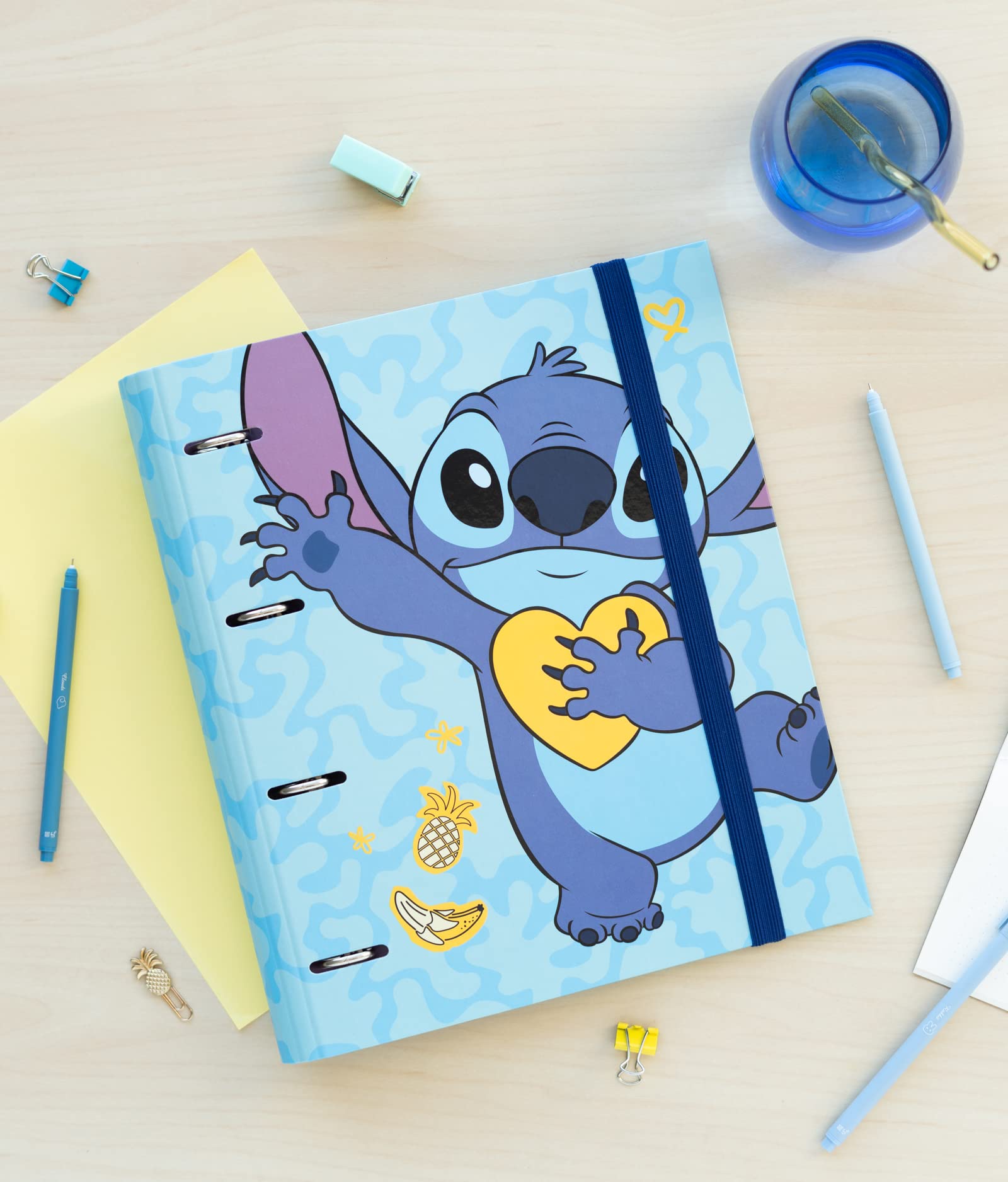 Grupo Erik - Segregator A4 4 pierścienie Disneya - Lilo & Stitch | Sztywny segregator 4 pierścienie, rozmiar 27 x 32 cm | Materiały szkolne, organizery, artykuły biurowe