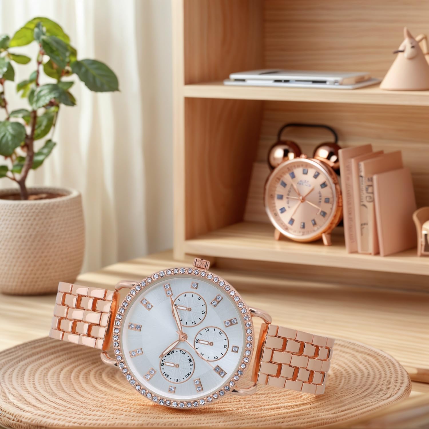 COMTEX Orologio da donna con movimento al quarzo, cinturino intrecciato in oro rosa con decorazione in cristallo, quadrante finto a tre occhi, Oro rosa, Moderno