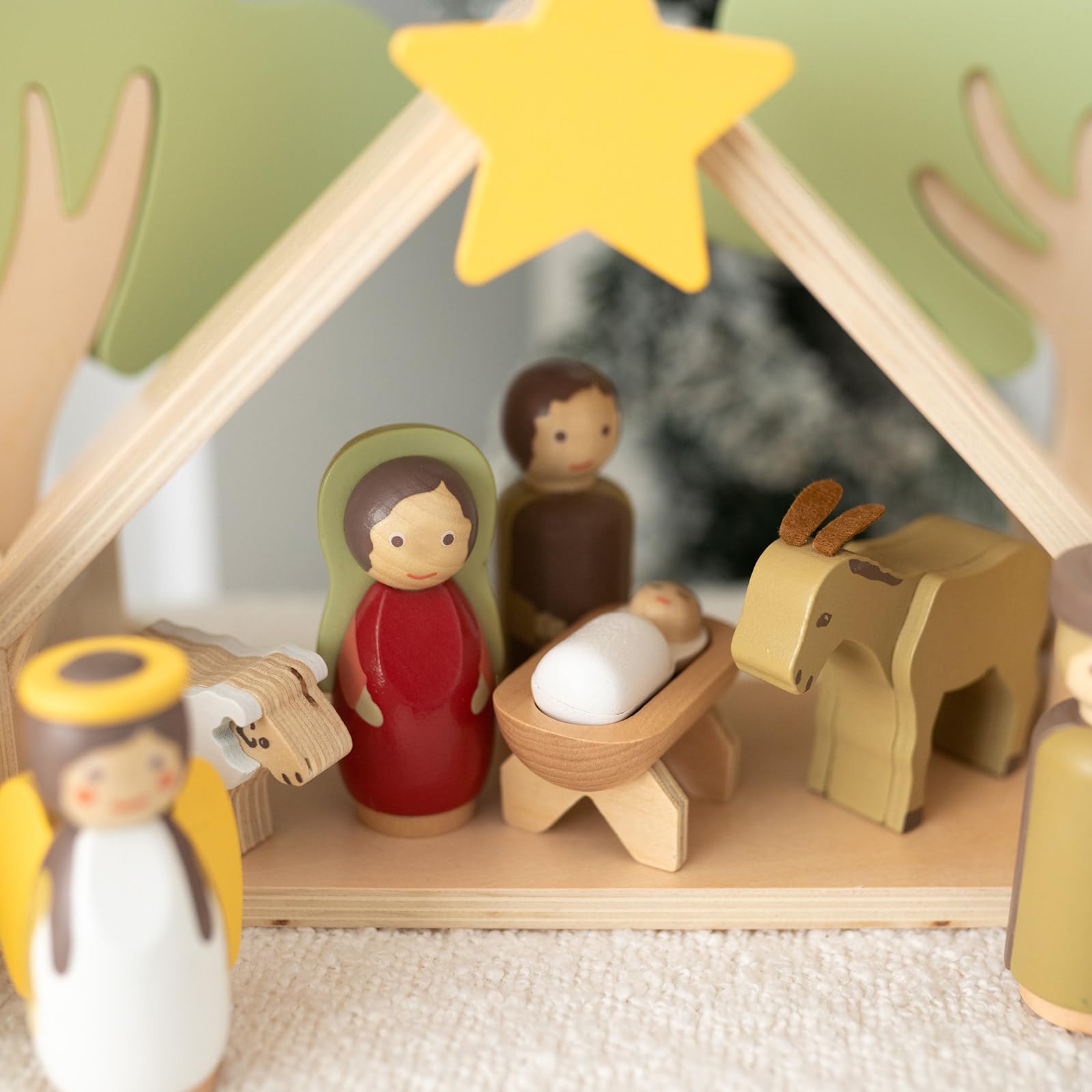 wunderwunsch Weihnachtskrippe Kinder personalisiert, Krippe Weihnachten, Krippenfiguren, Weihnachtsdeko Kind, Weihnachtskrippen Holz, Jungen und Mädchen