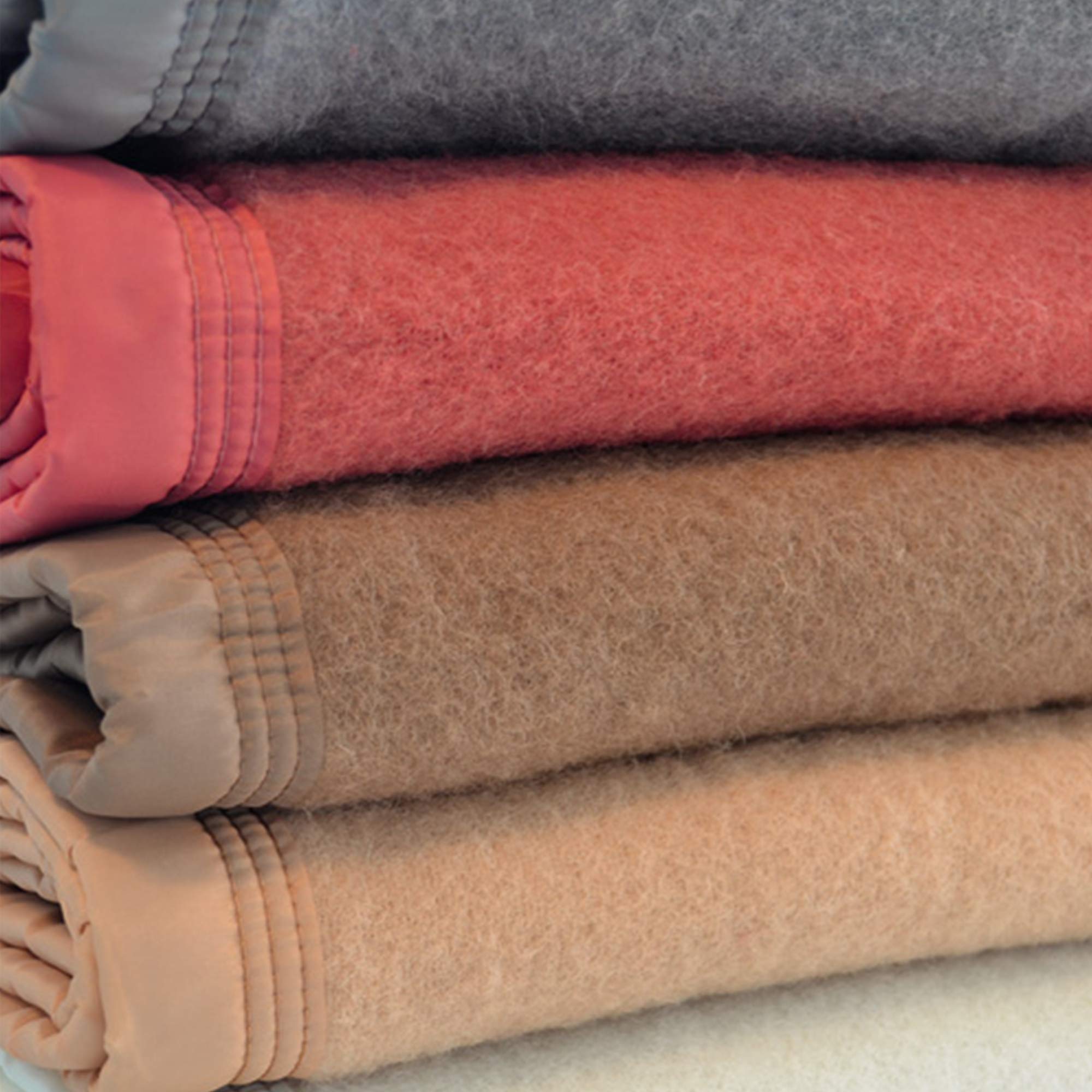 Linnea Couverture Pure Laine Vierge Woolmark 500g/m² Volta 220x240 cm Gris Acier
