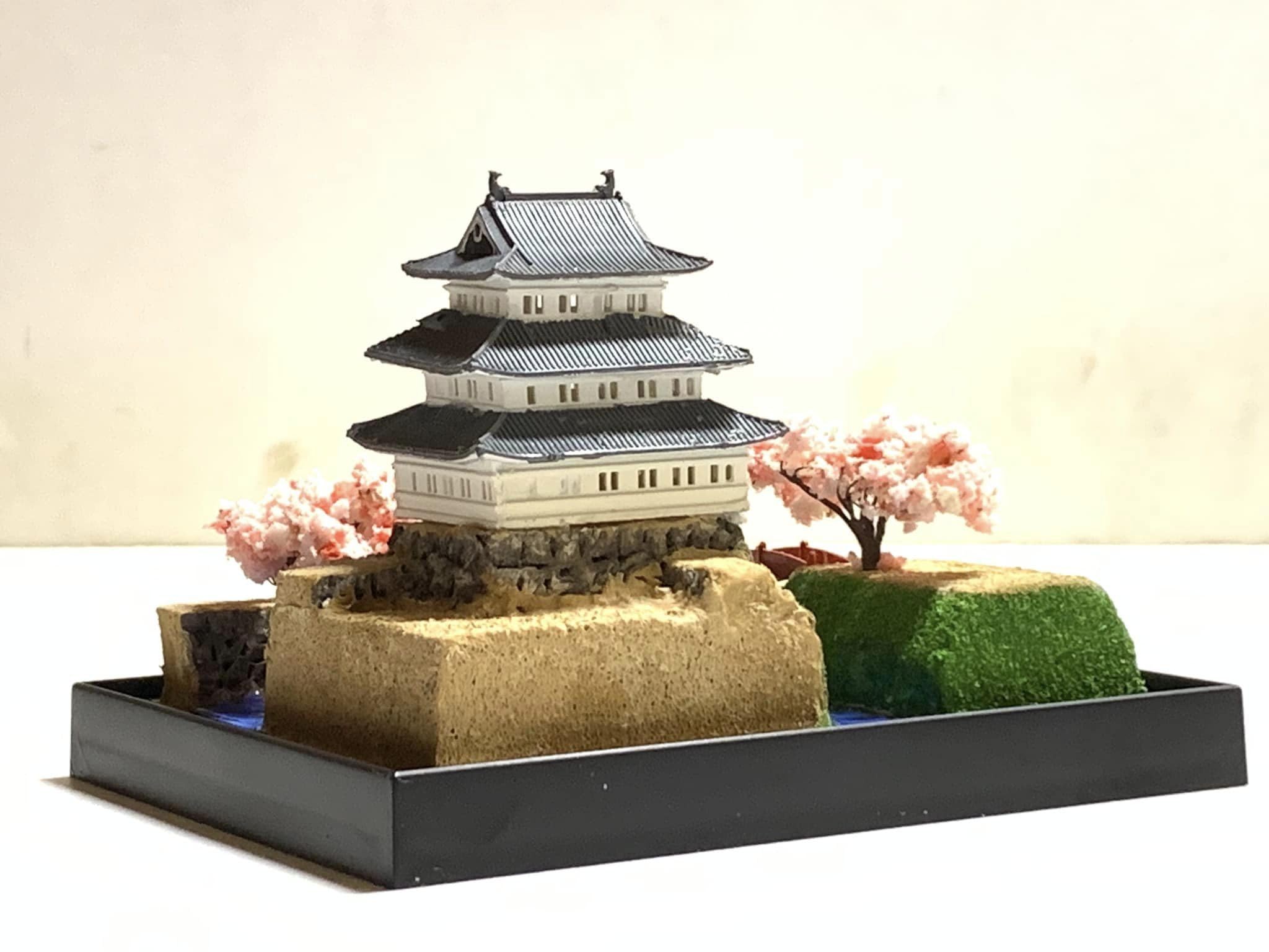 Amazon.co.jp: 完成品004□弘前城・青森県 天守 城コレ 城 プラモデル