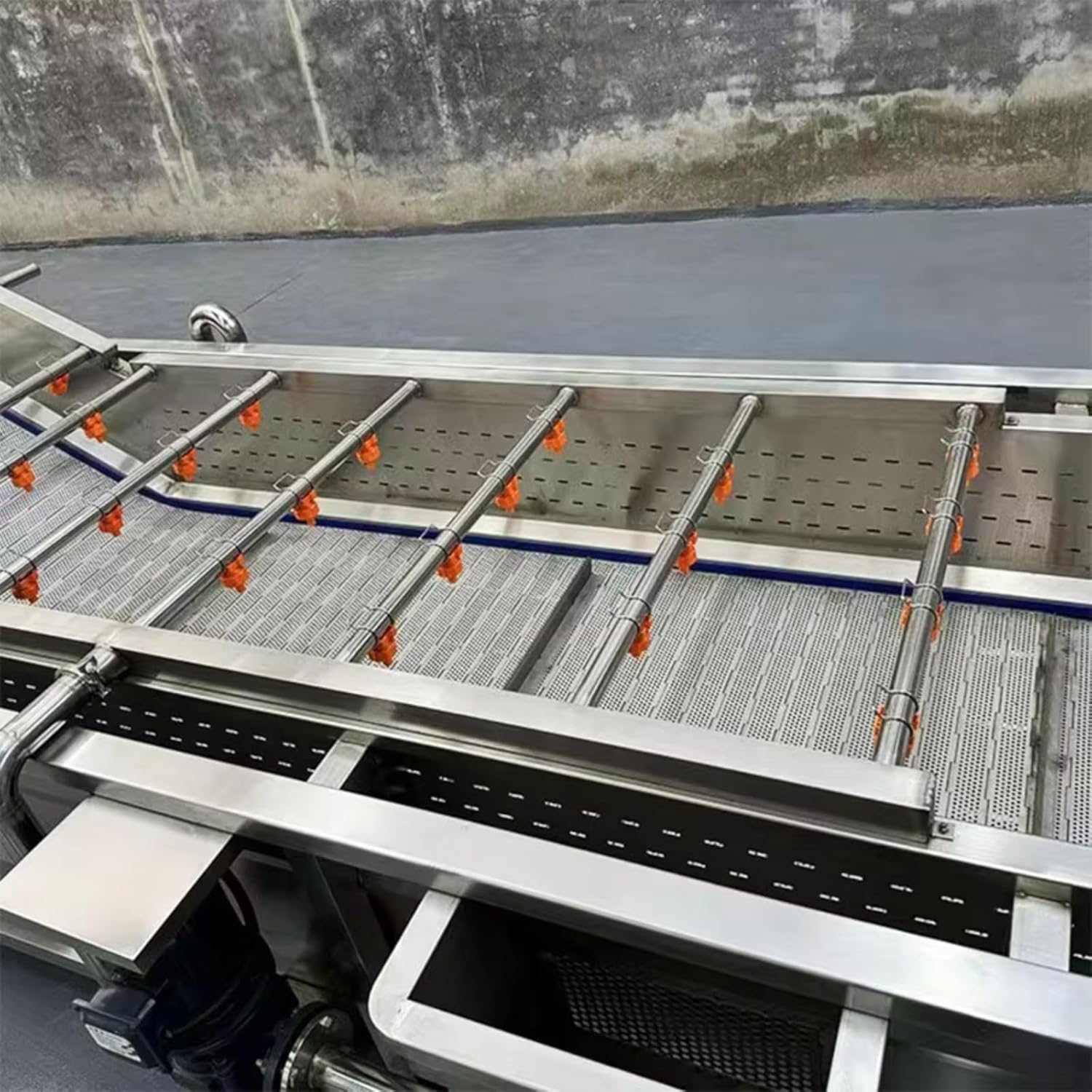 Industrial Fruit and Vegetable Cleaner, Bubble Washing Machine with Programmable Settings, Produce Washer for Seafood Market, Food Factory & Commercial Workshop